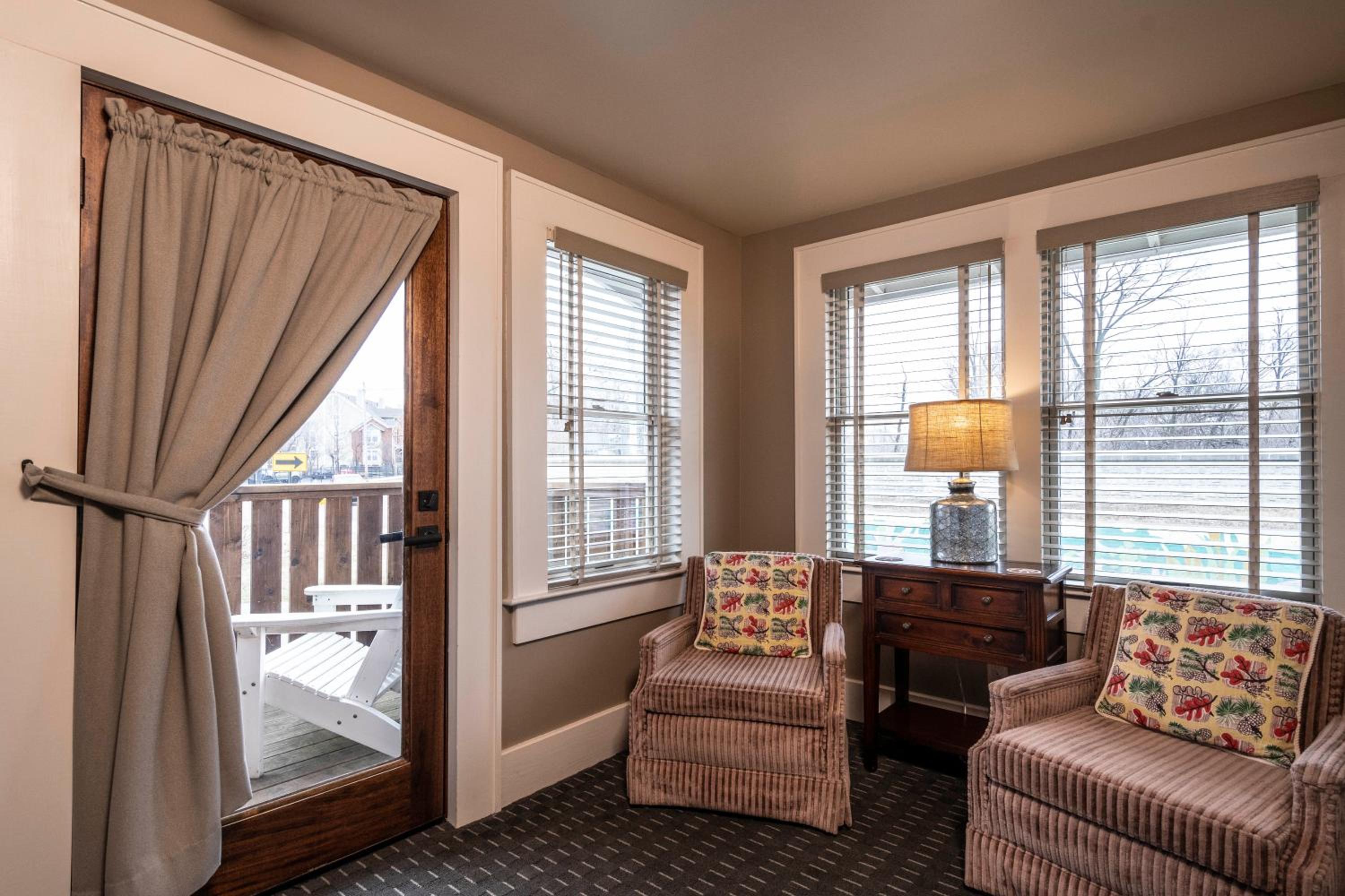 Hotel Broad Ripple