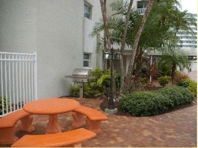 Crescent Arms Condominiums view 3