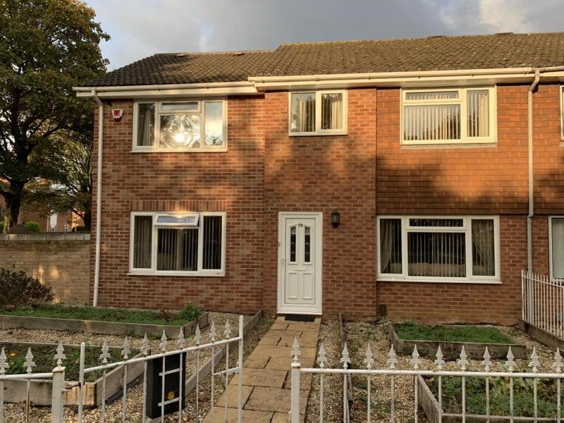 Hotel 75ers private room