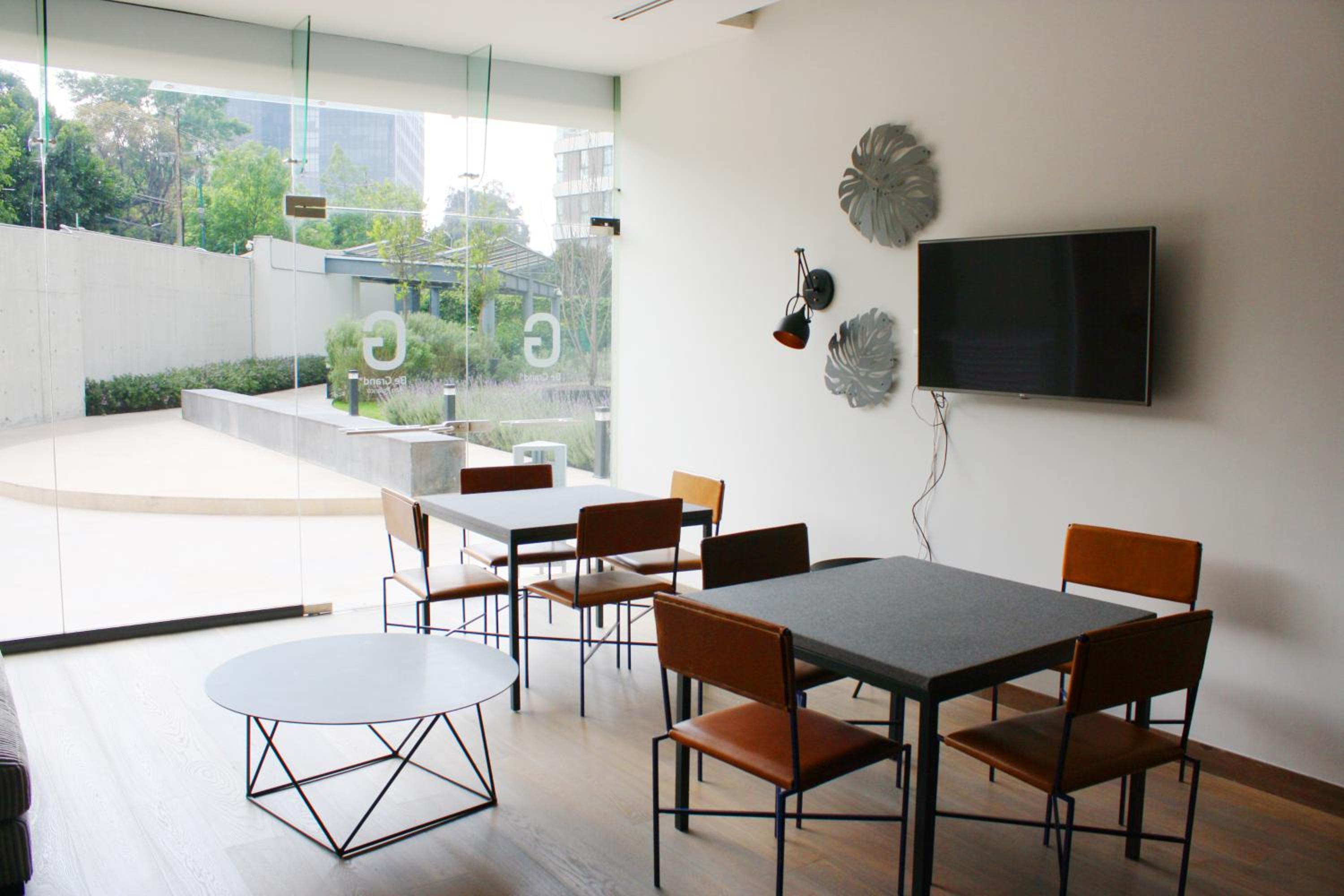 Begrand Alto Polanco Pool Gym Jacuzzi & More