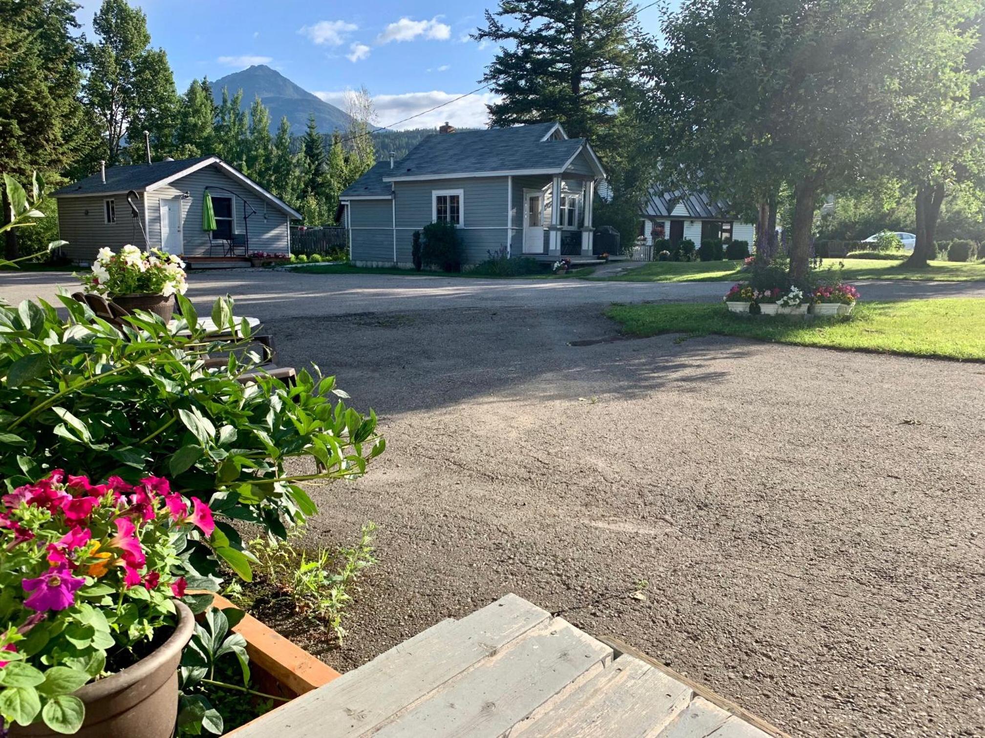 Golden Vacations - Brookside Motel - Property Image 27