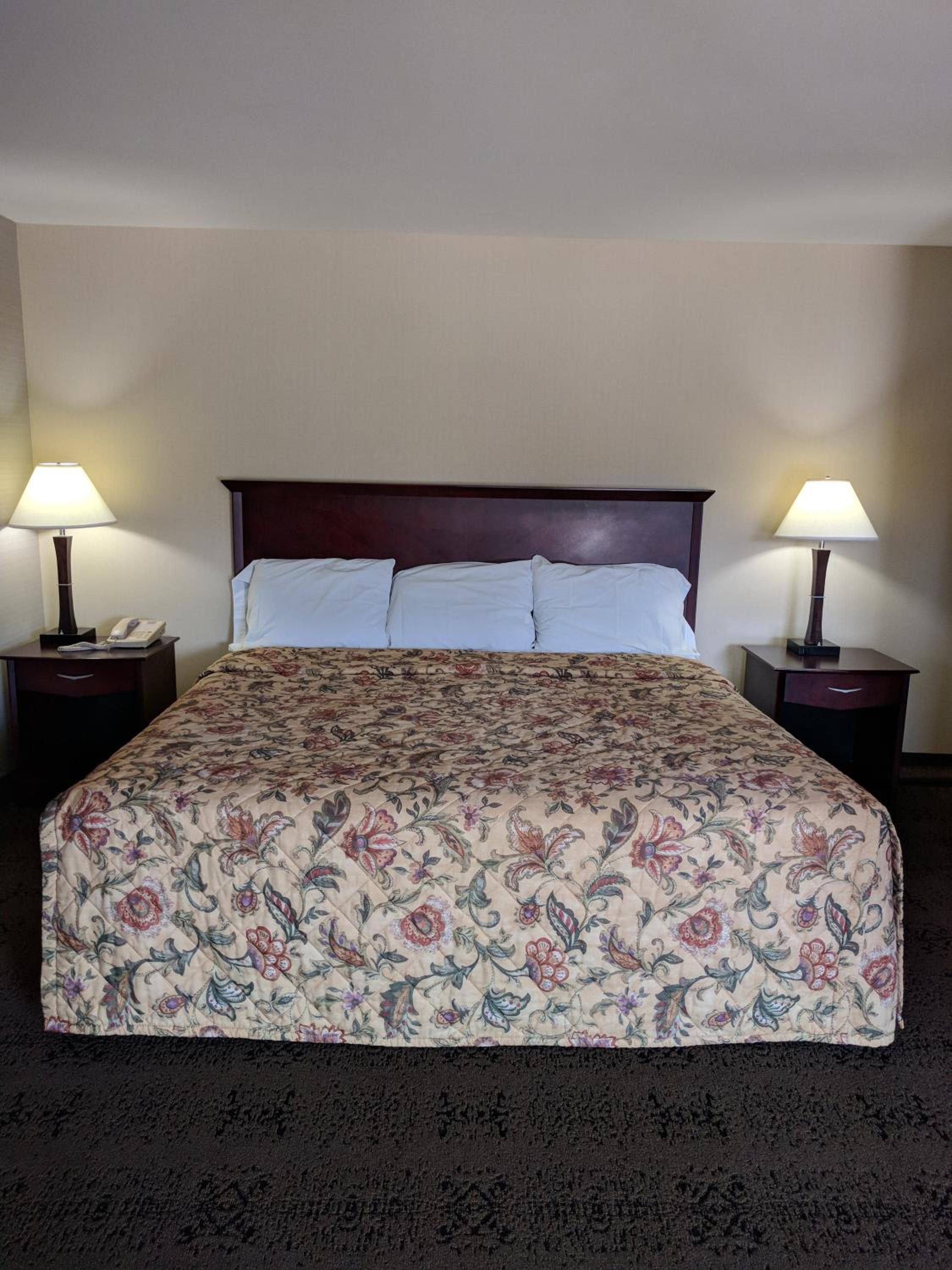 Knights Inn Pine Grove I-81 Exit 100 view 4