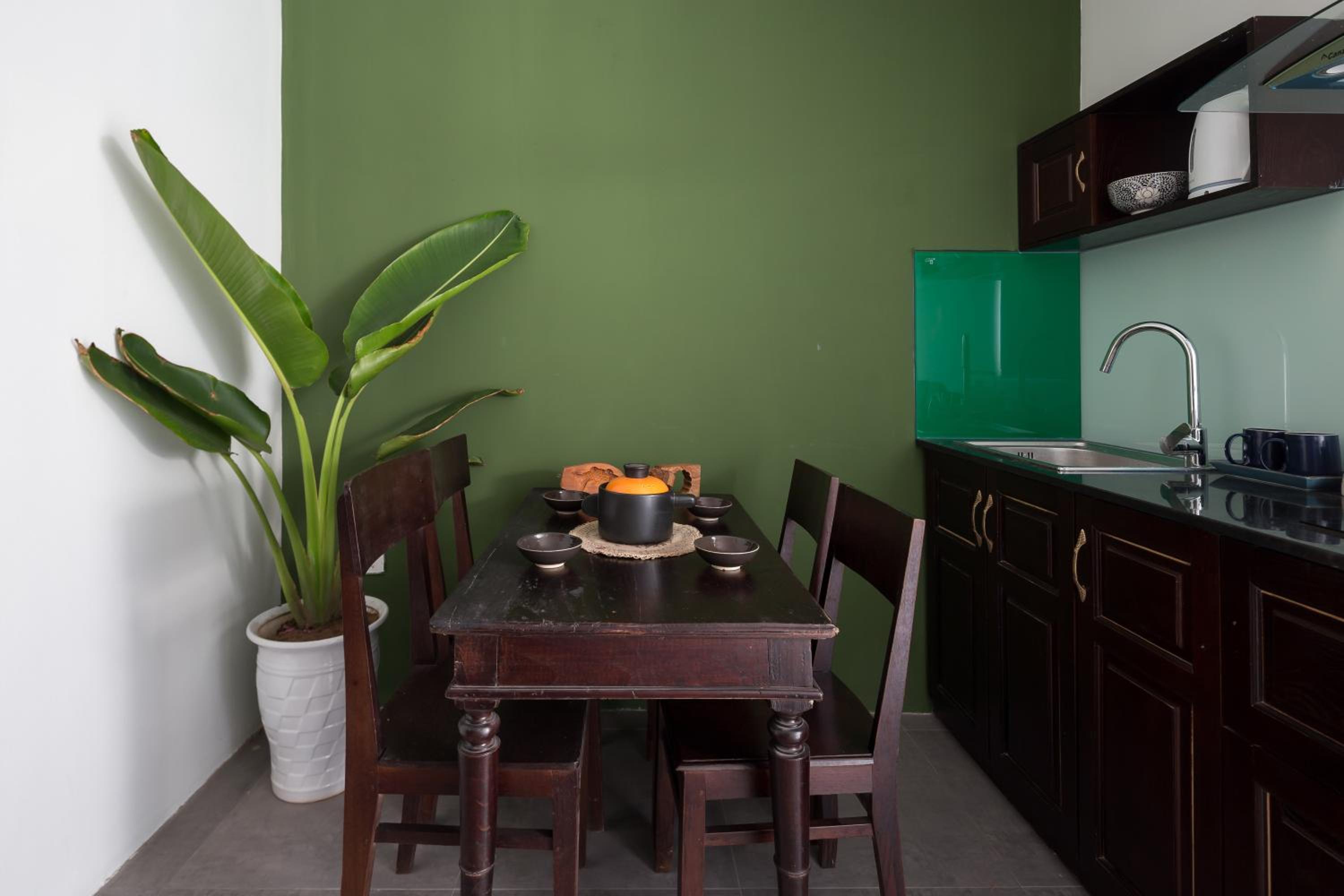 Centraltique Downtown - Bespoke Colonial House Near Hoan Kiem Lake