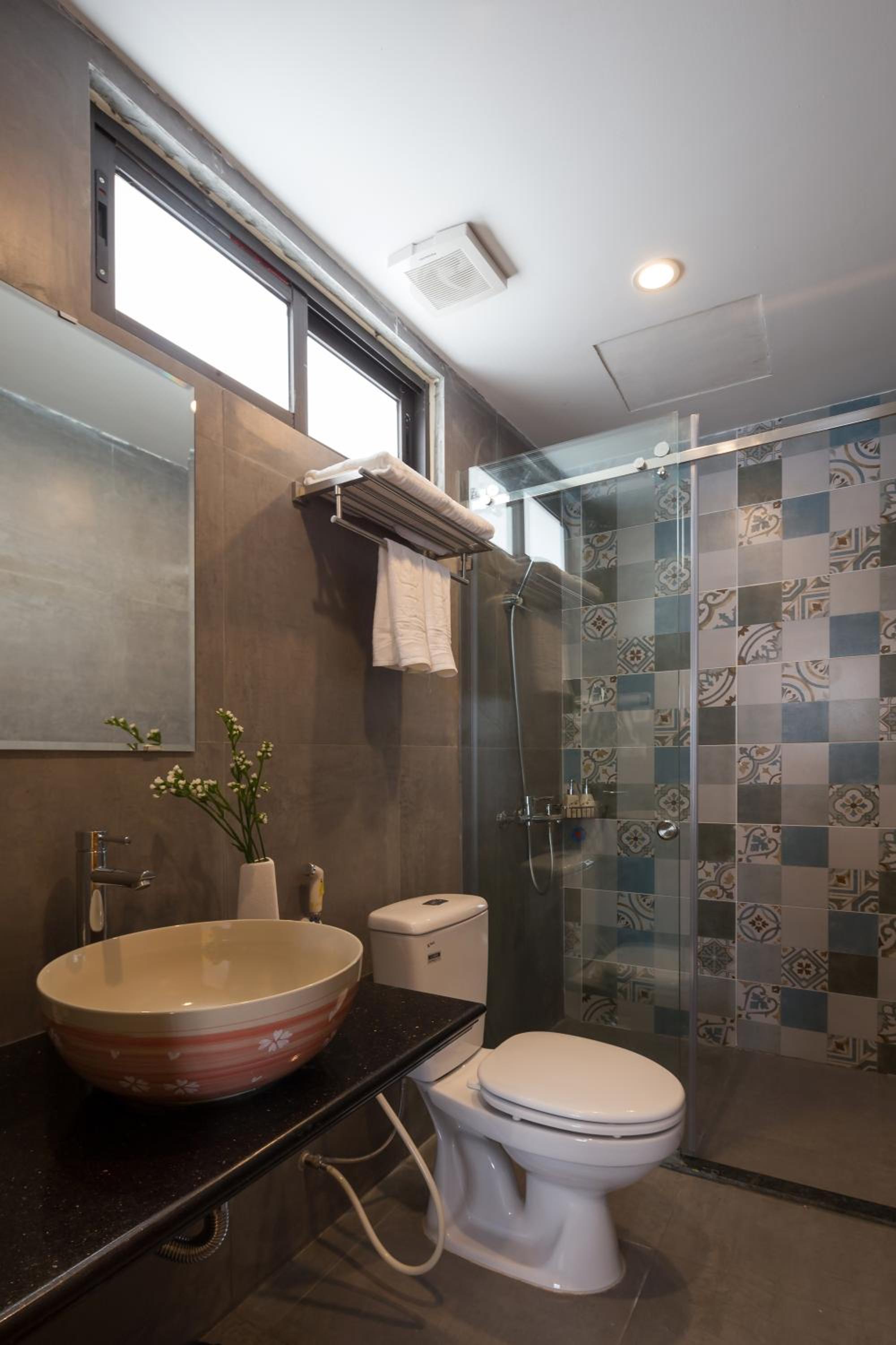 Centraltique Downtown - Bespoke Colonial House Near Hoan Kiem Lake