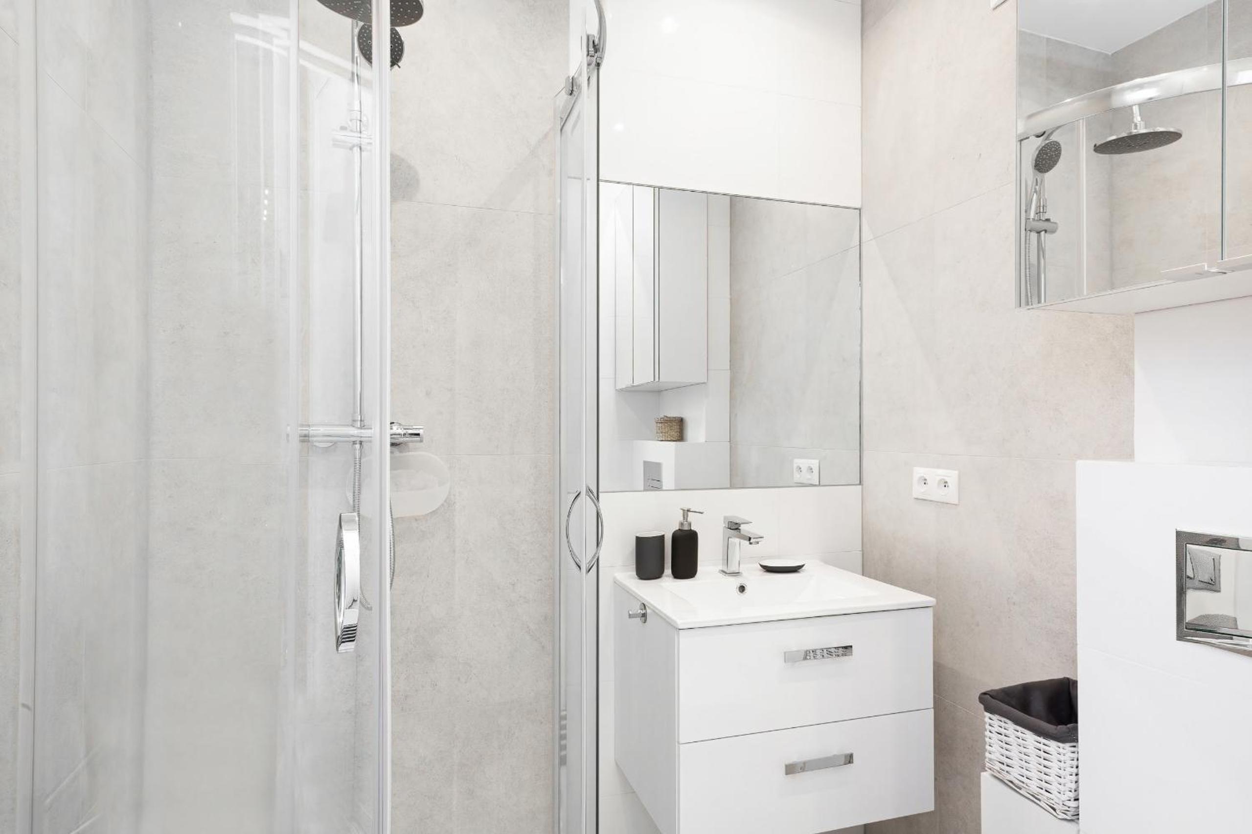 Apartments City Center by Renters