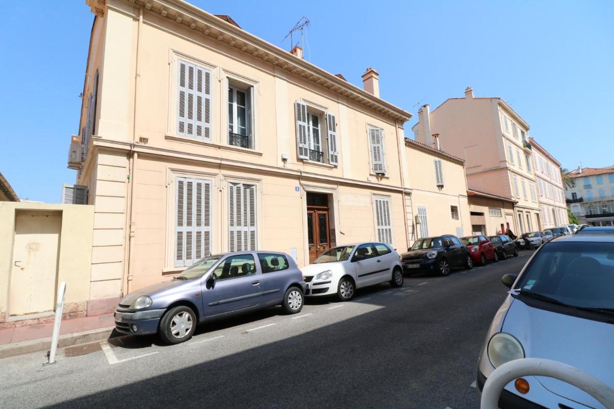 Quality 2 bedroom 9 mins from the Palais 342 photo 2