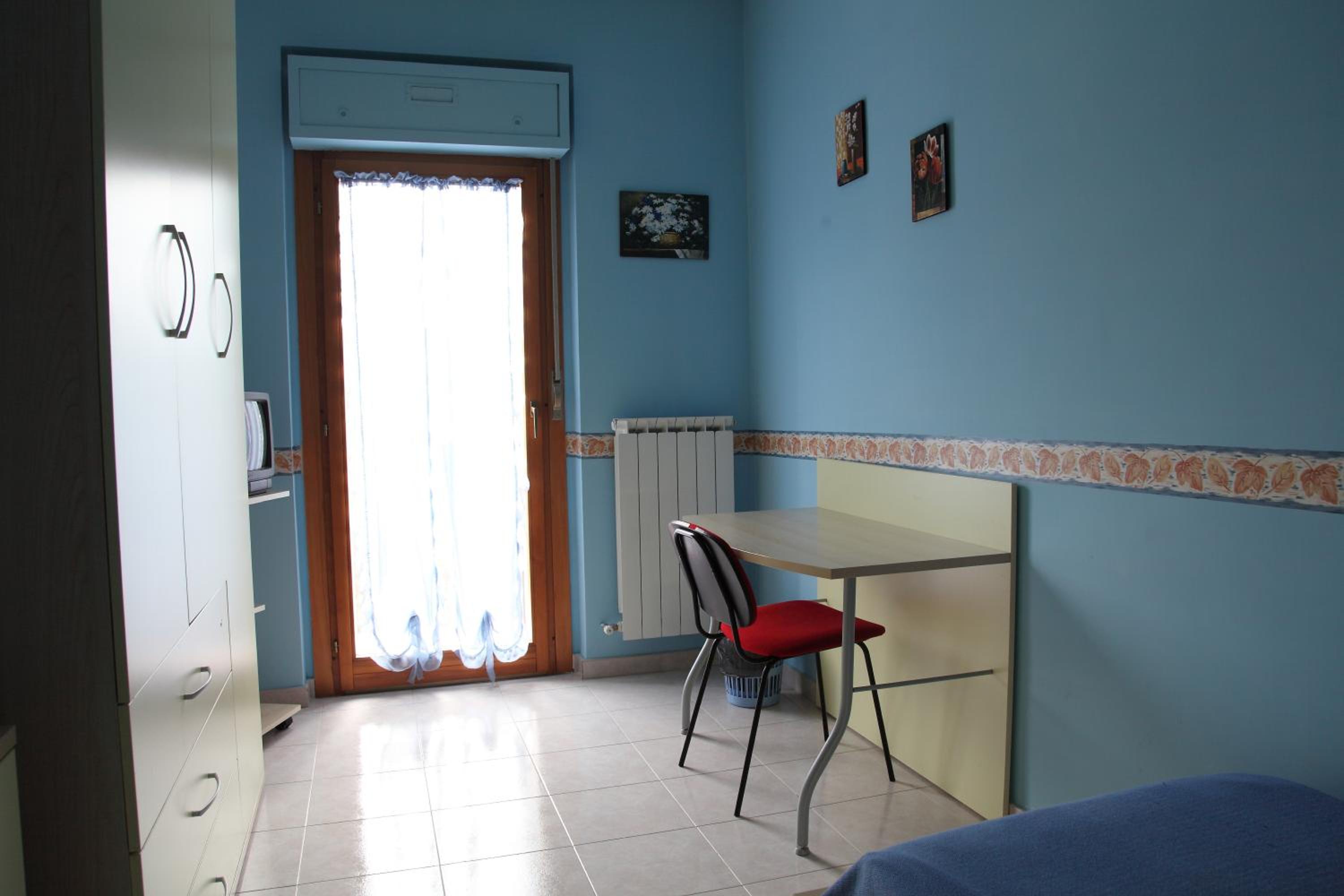 Photo 8