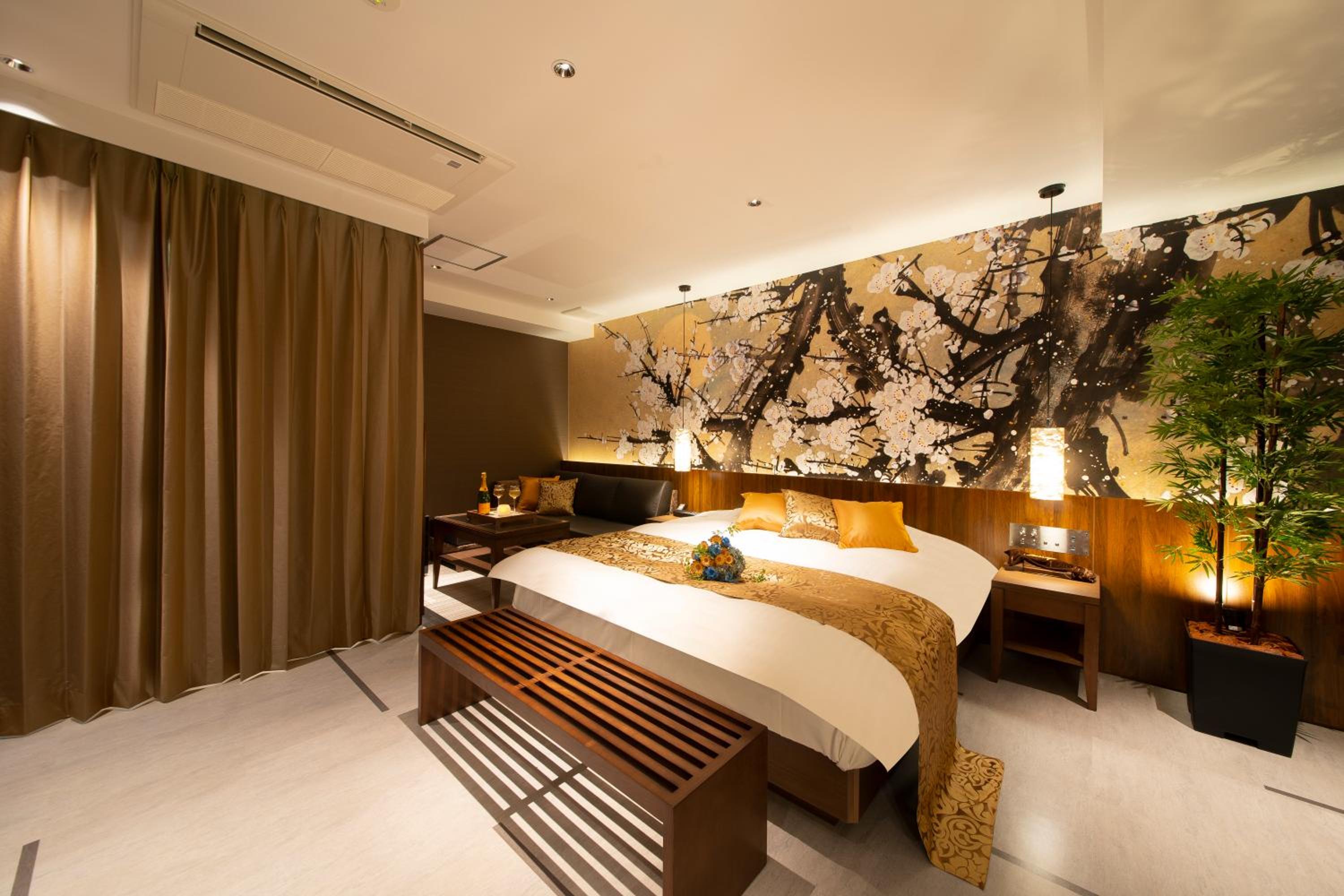 hotel room