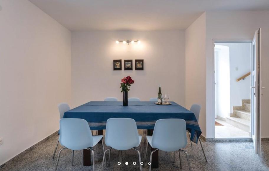 House Hermes view 4