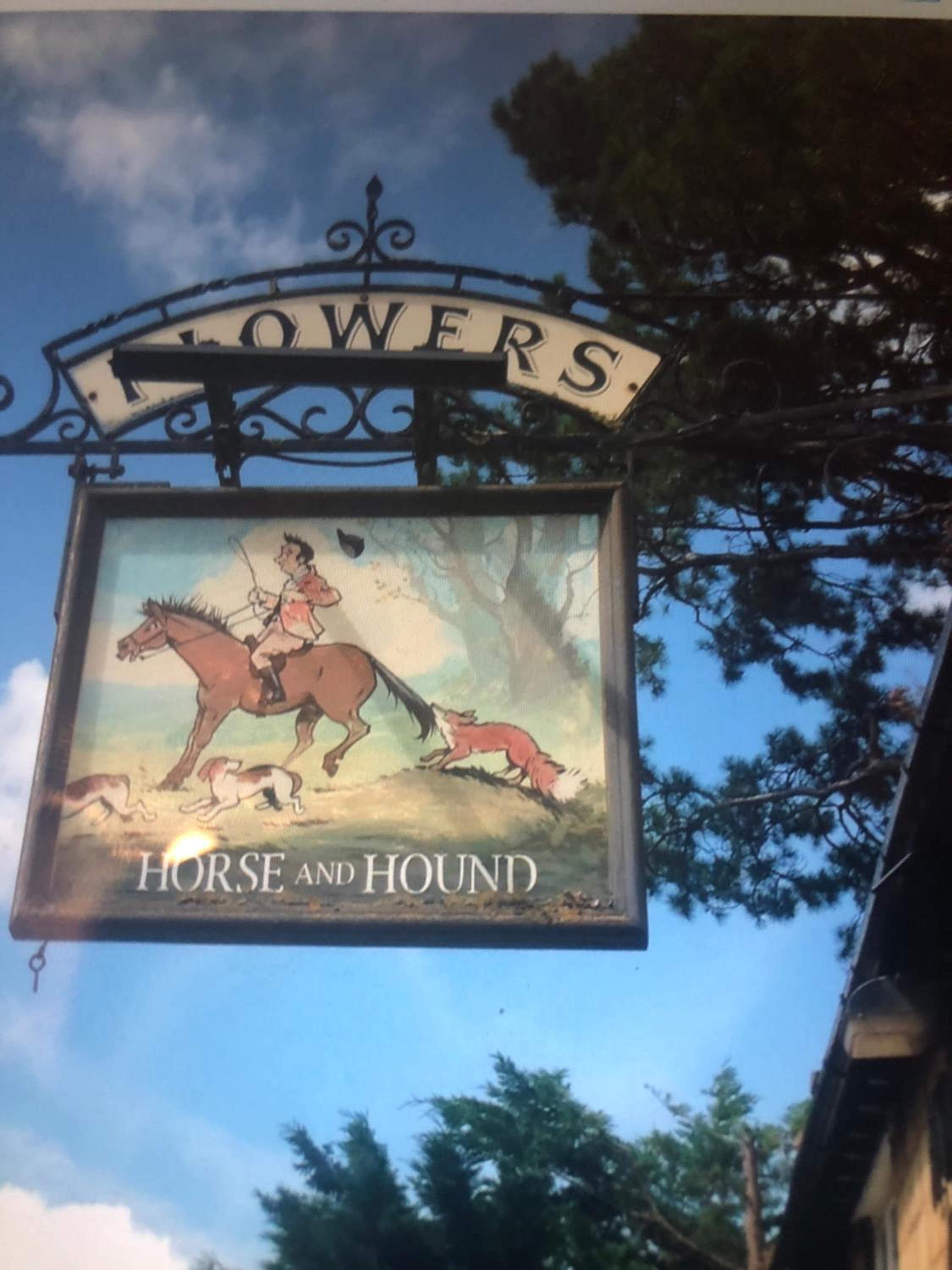 Horse & Hound Inn view 4