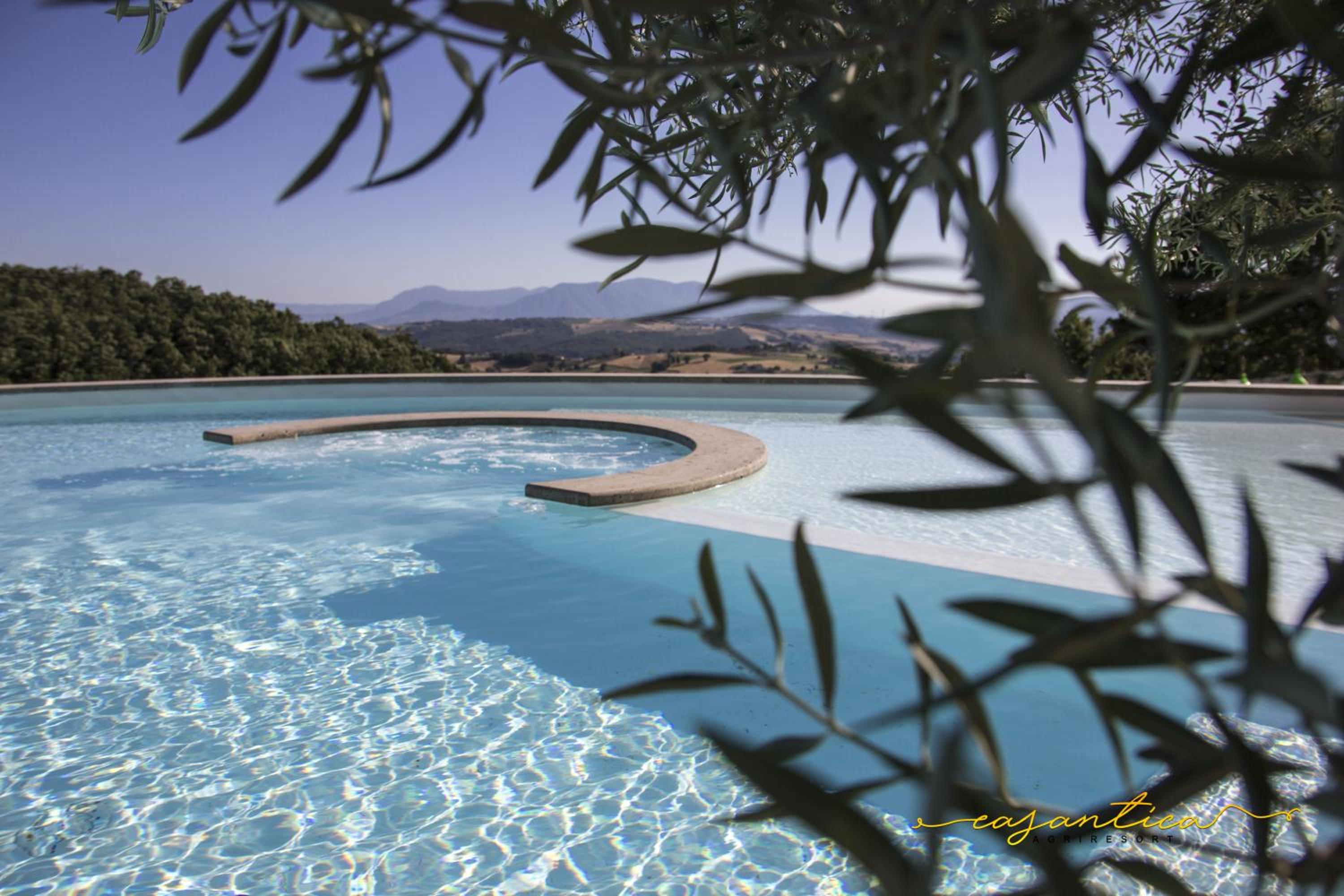 casAntica agriresort -Suites & Casa sull'albero view 2