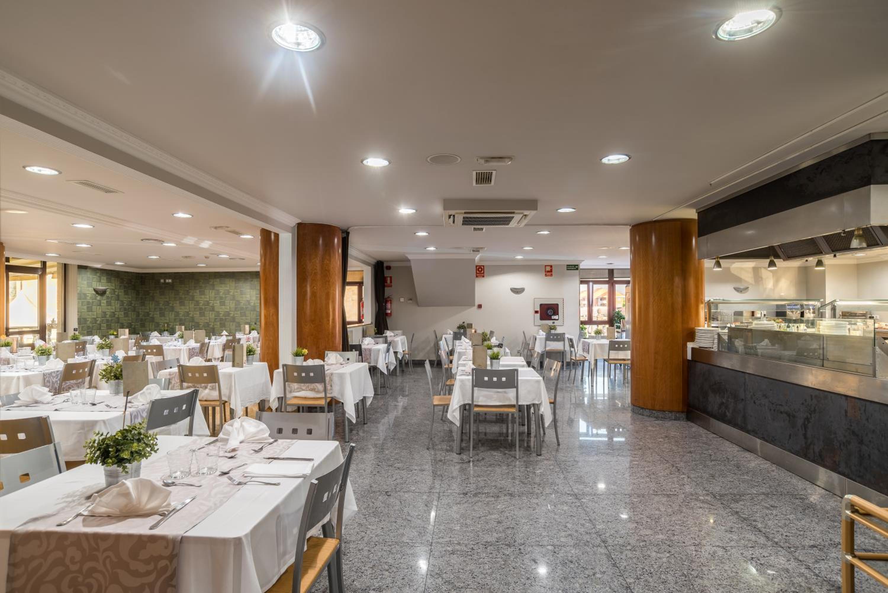 Apartamentos Spa Villa Pasiega