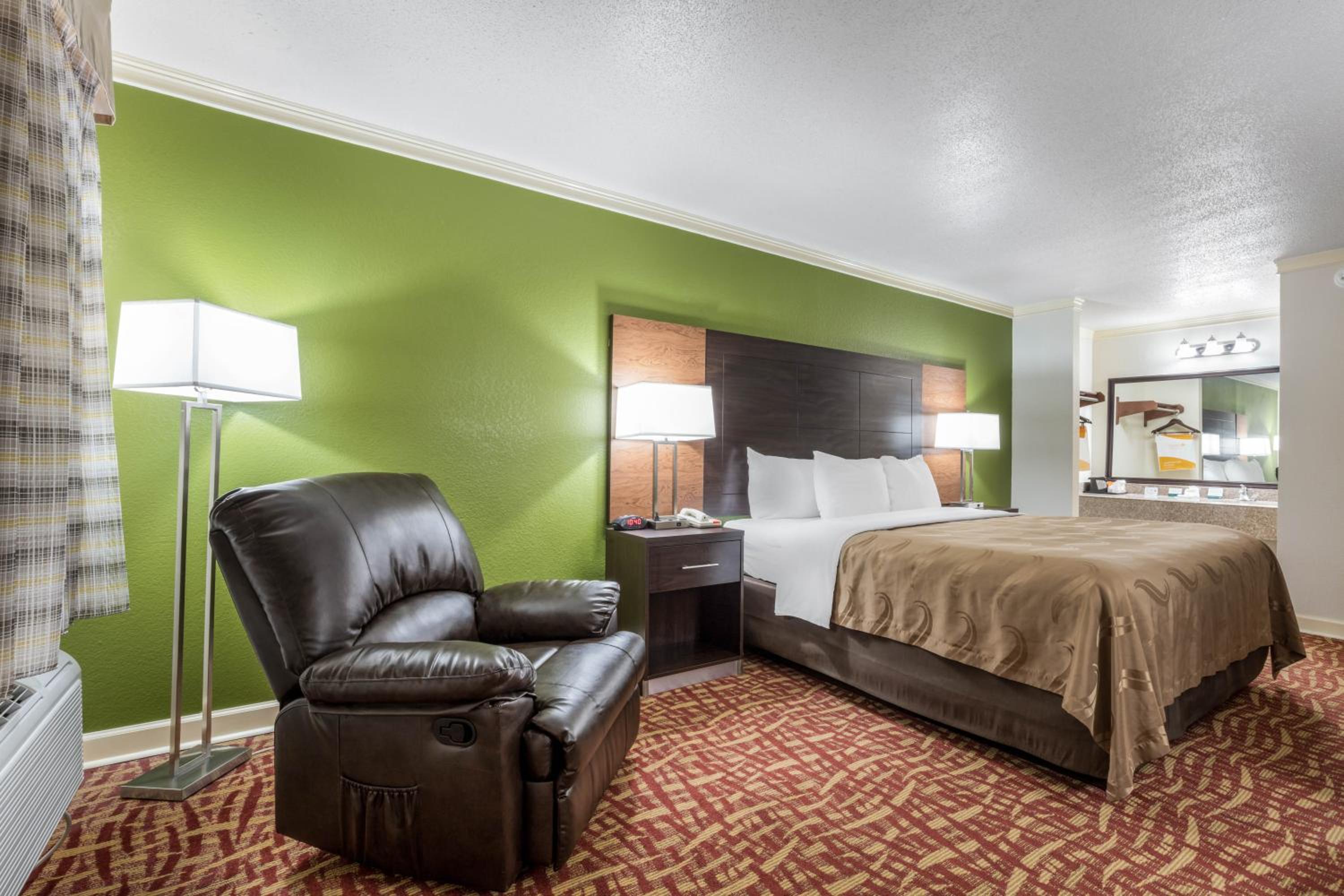 Forrest City Vacations - Quality Inn Forrest City I-40 - Property Image 8