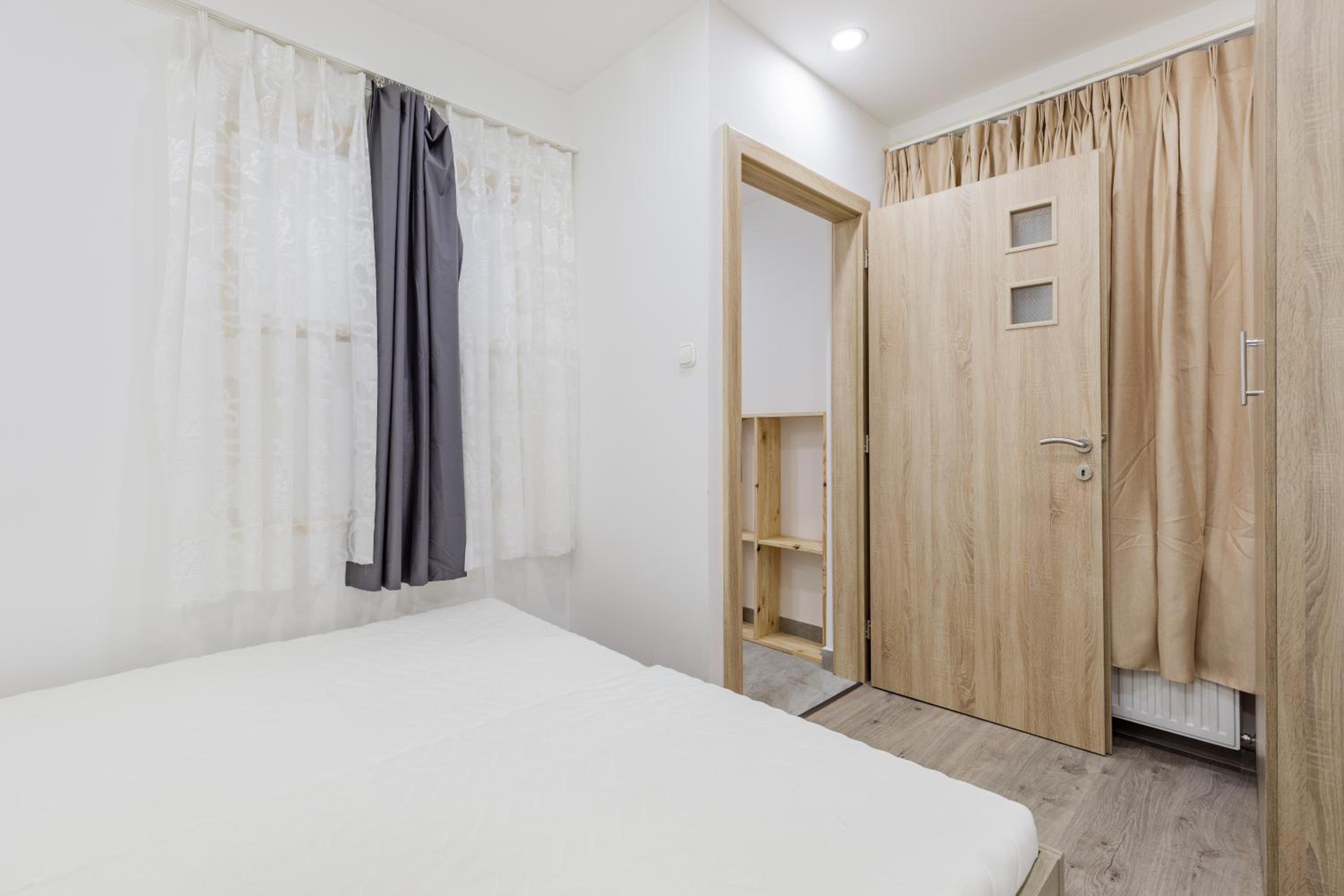 House4us.Central Budapest.Luxury Apartment. Deák Ferenc Ter view 5