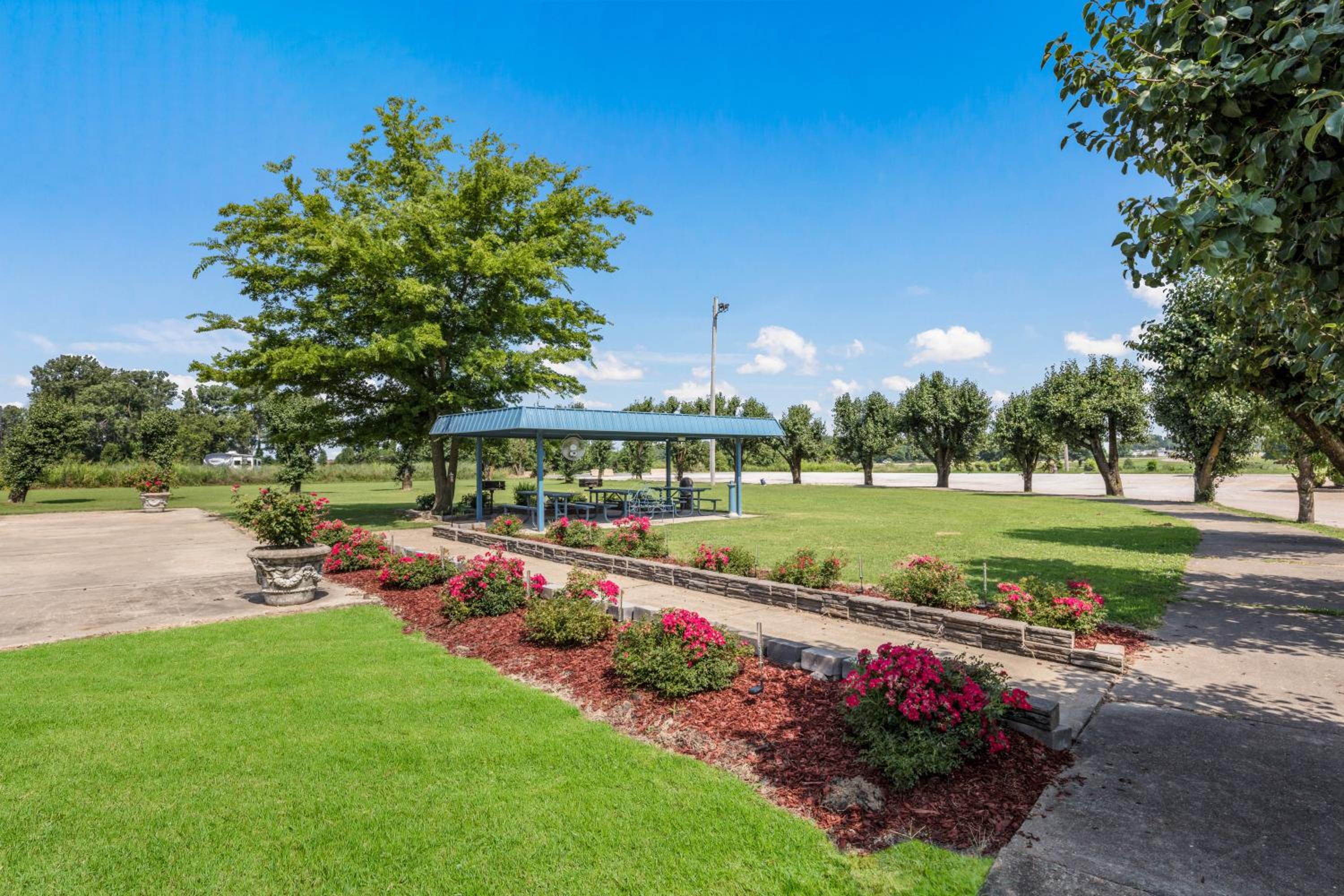 Forrest City Vacations - Quality Inn Forrest City I-40 - Property Image 2