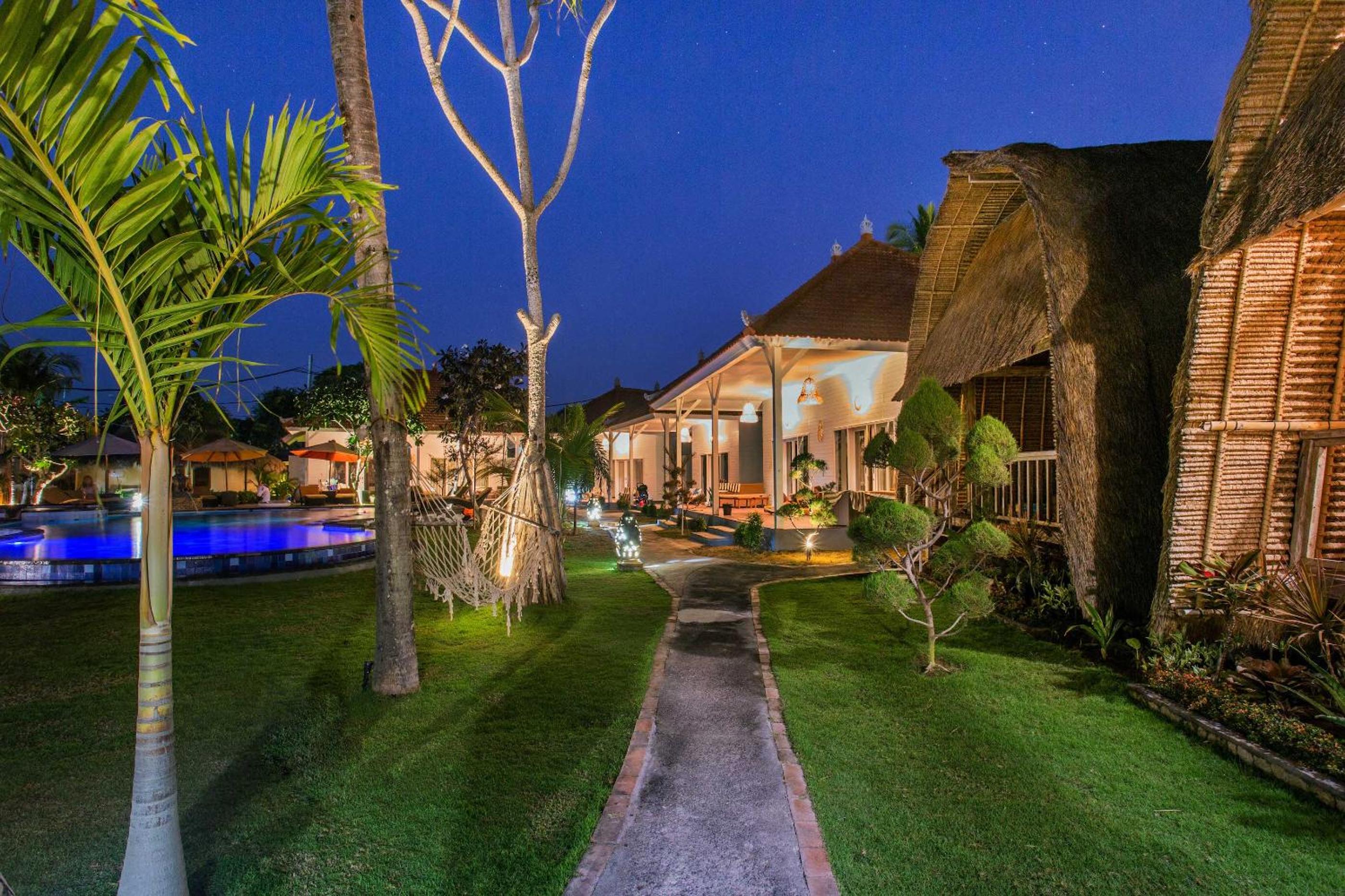 Sanghyang Bay Villas
