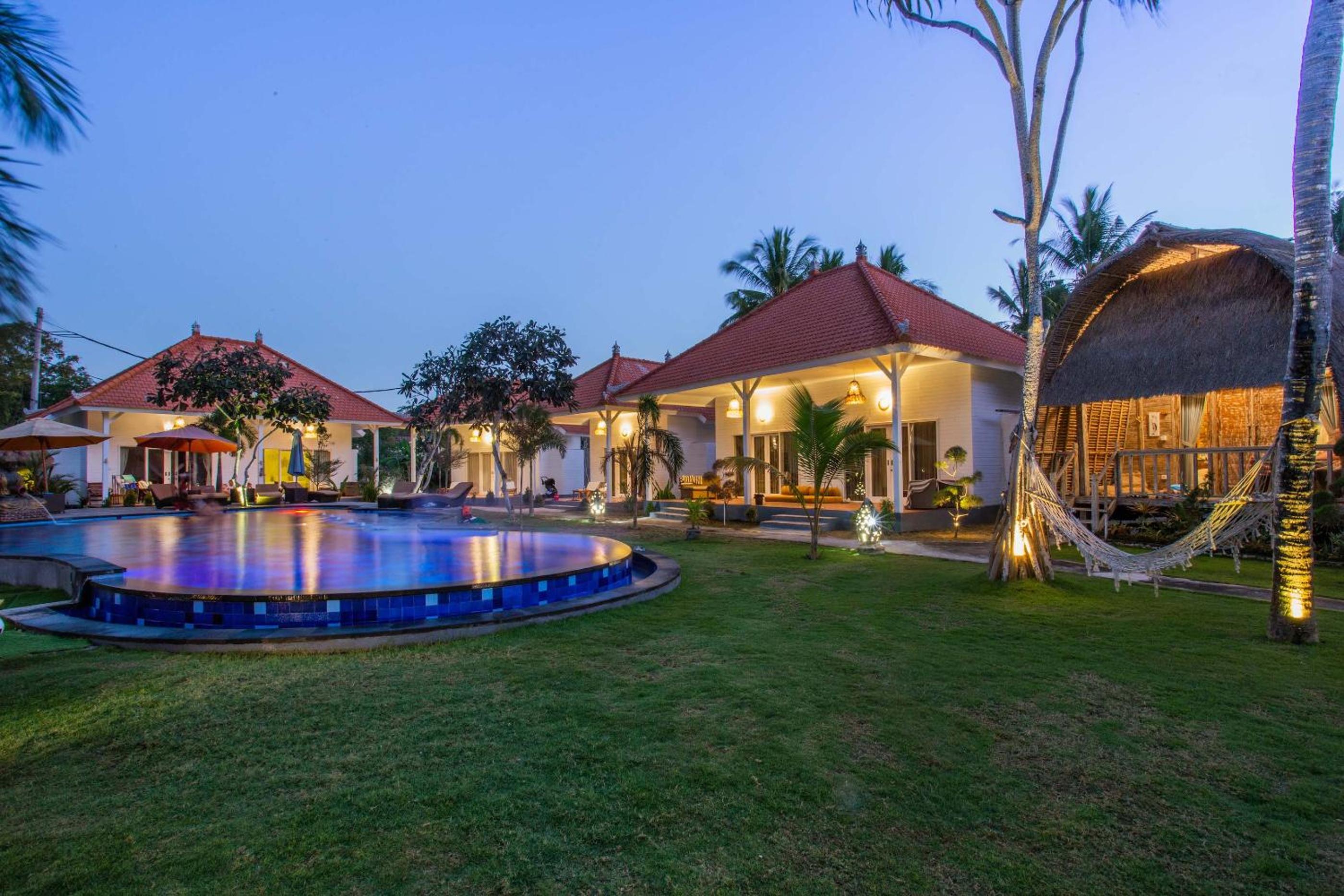 Sanghyang Bay Villas