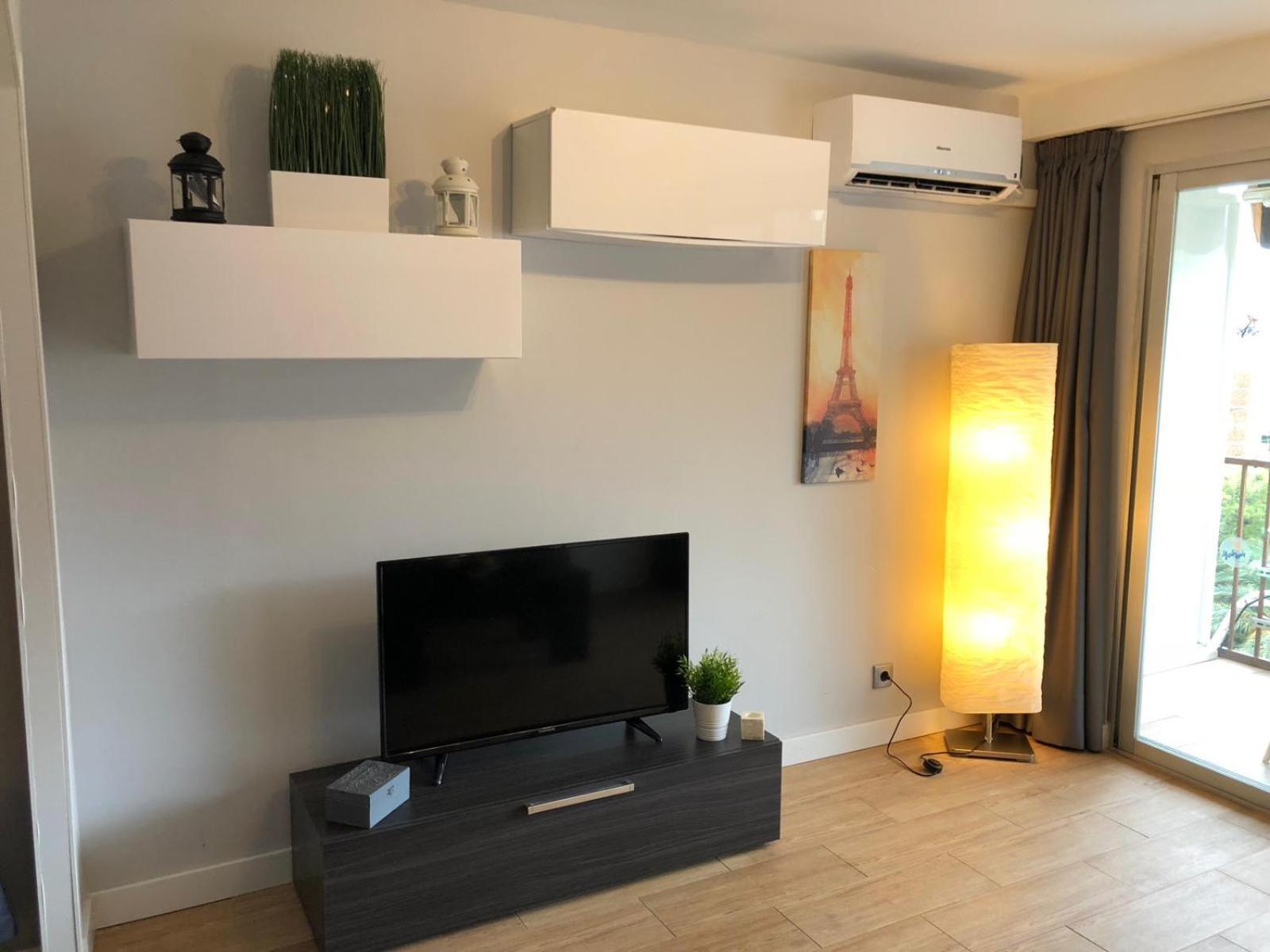 BERMUDAS-TURIS Apartamentos