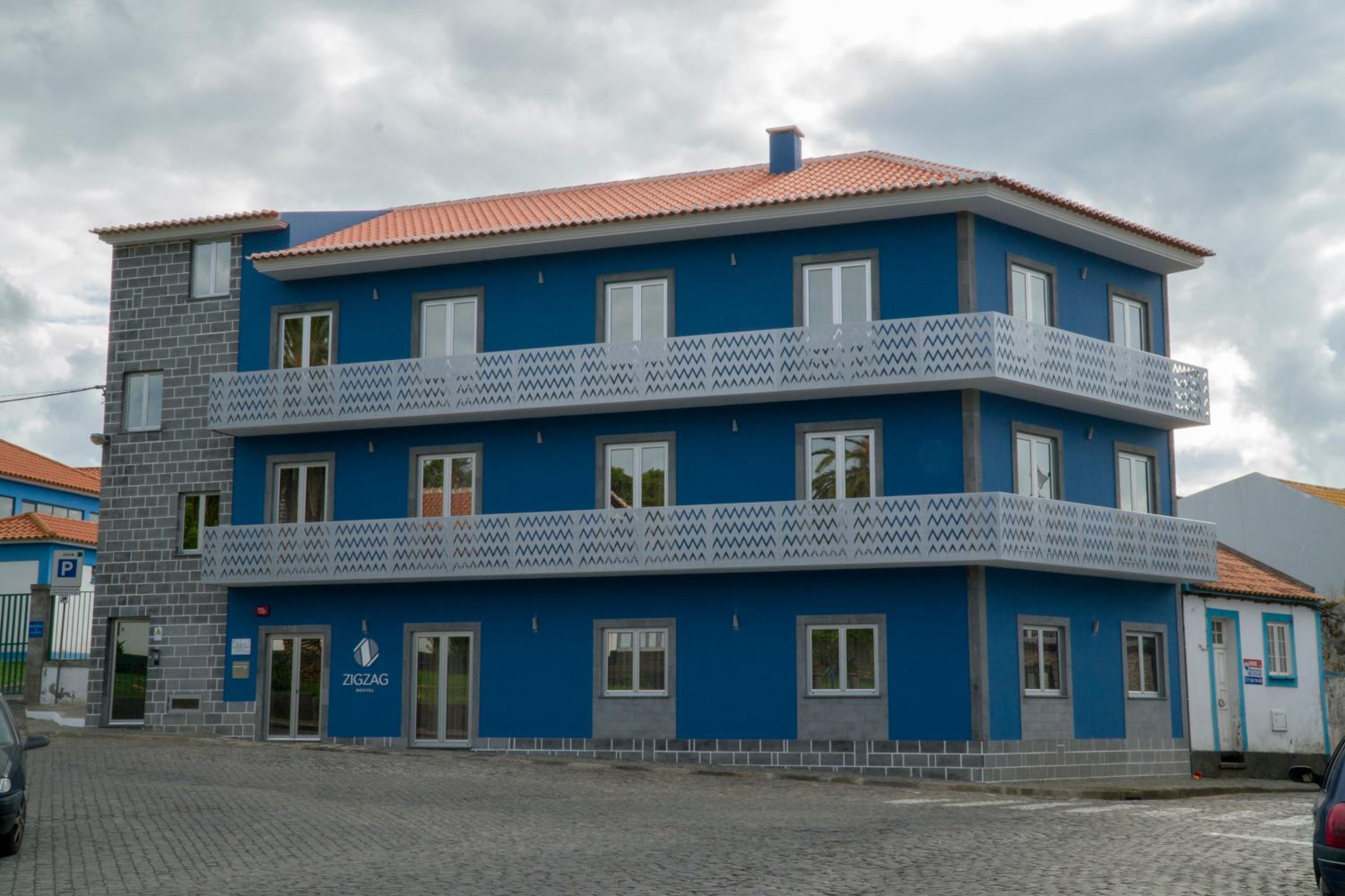 Hotel ZIGZAG HOSTEL - Image 1