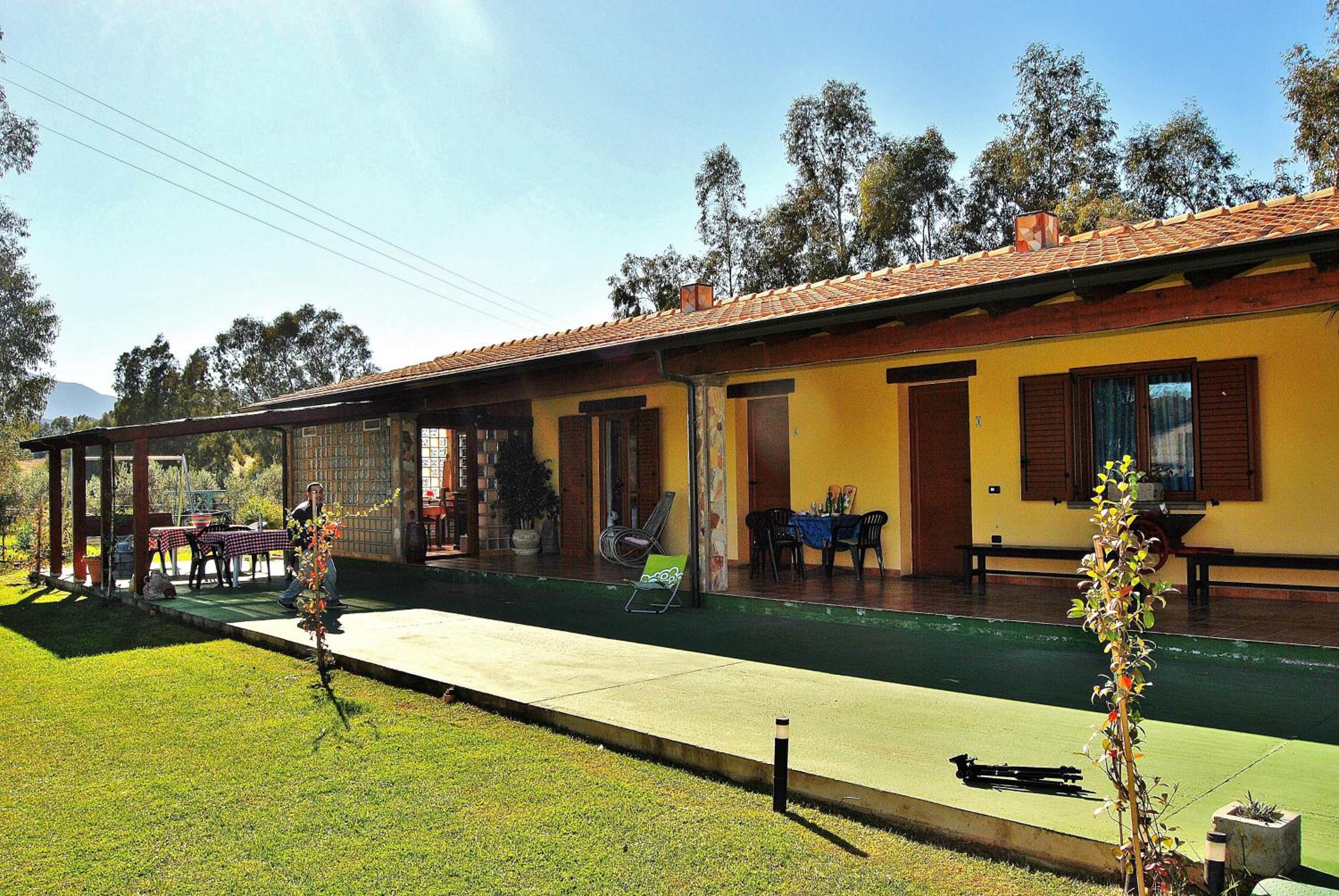 Agriturismo Monte Majore view 2