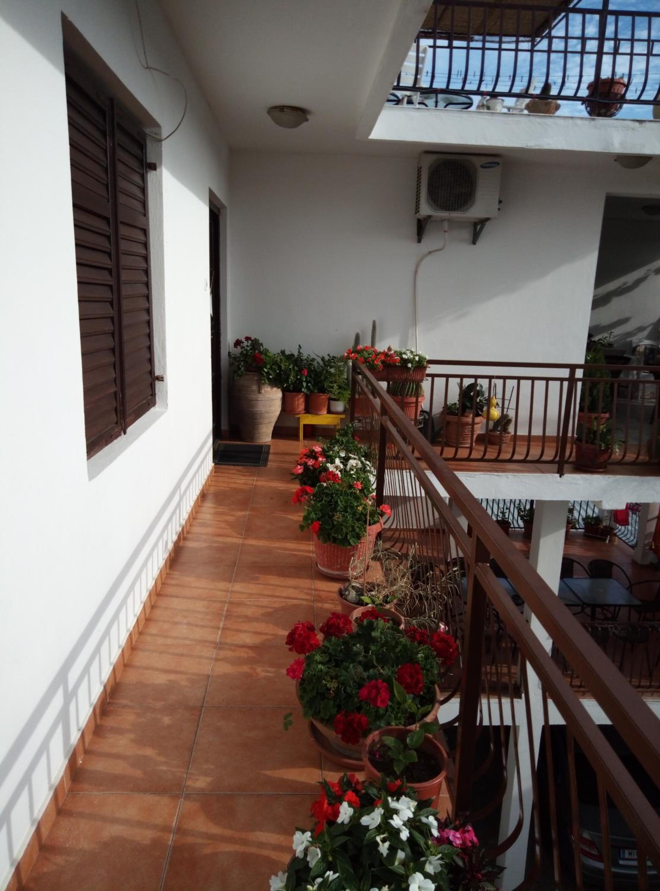 Hotel Apartmani Dado - Image 1