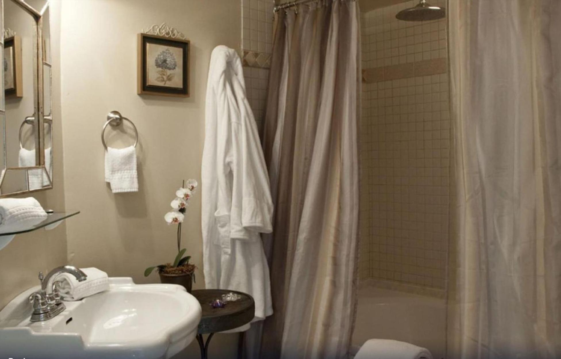 New York City Vacations - Scranton Seahorse Inn - Property Image 27