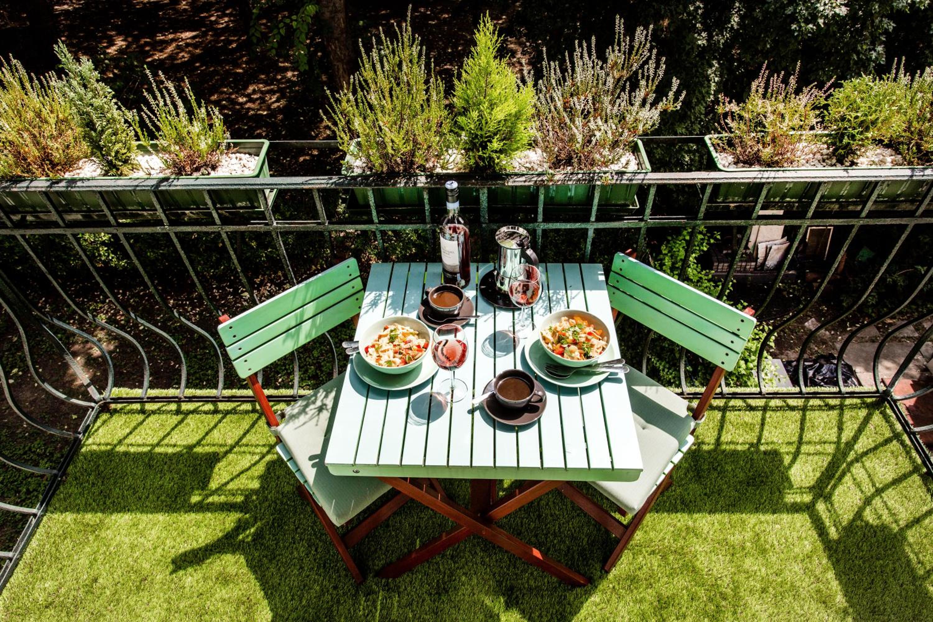 balance & terrace
