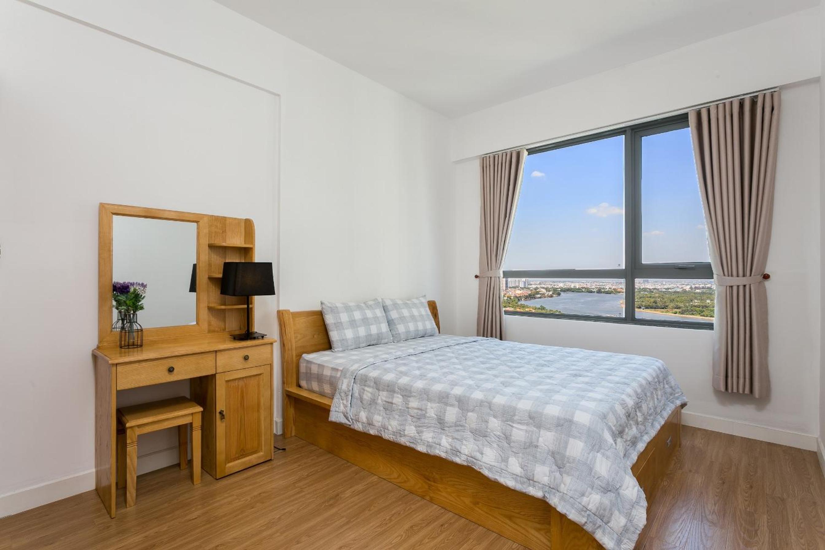 MRT Apartment in T5 Masteri Thao Dien