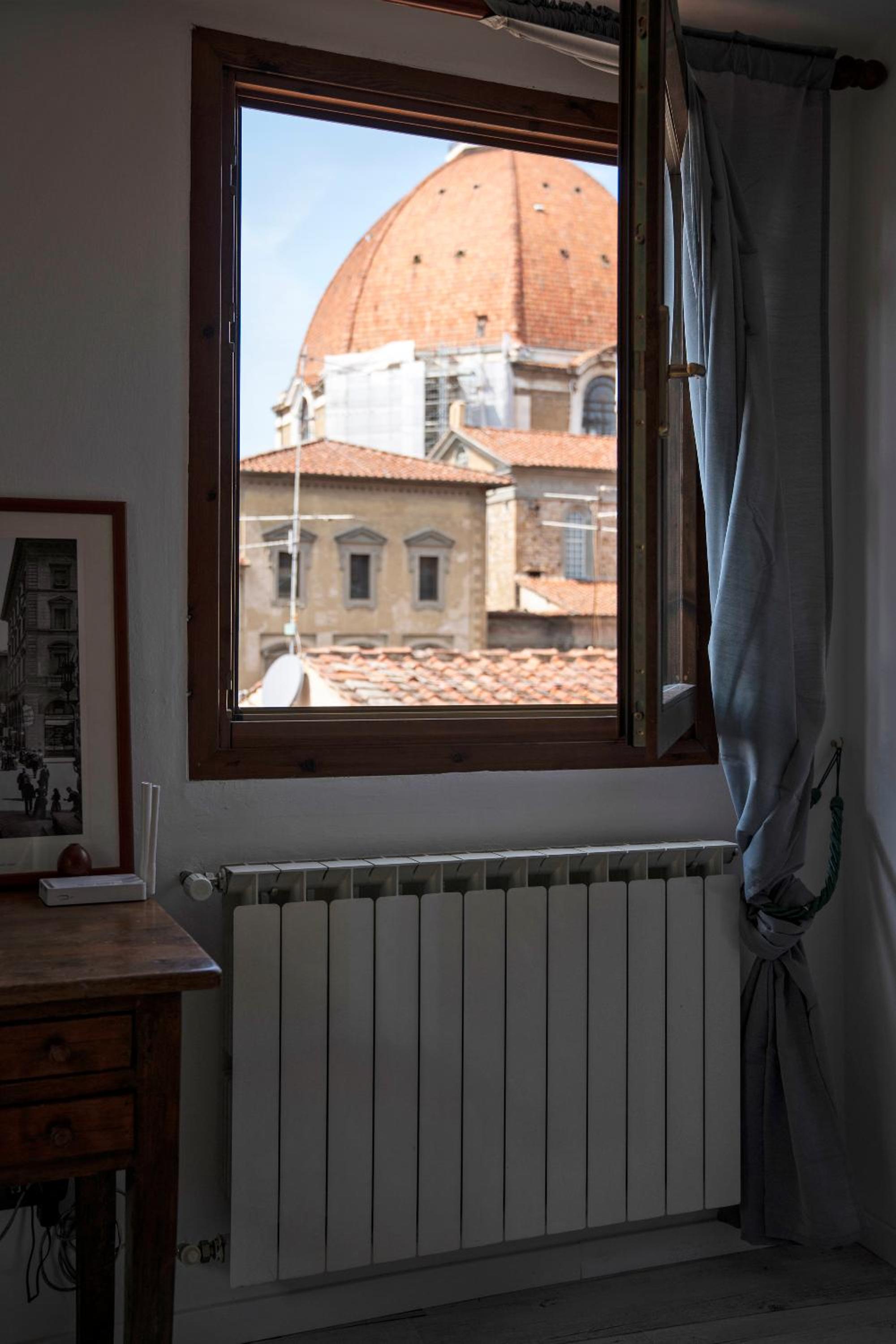 Great Apts Few Steps to The Duomo