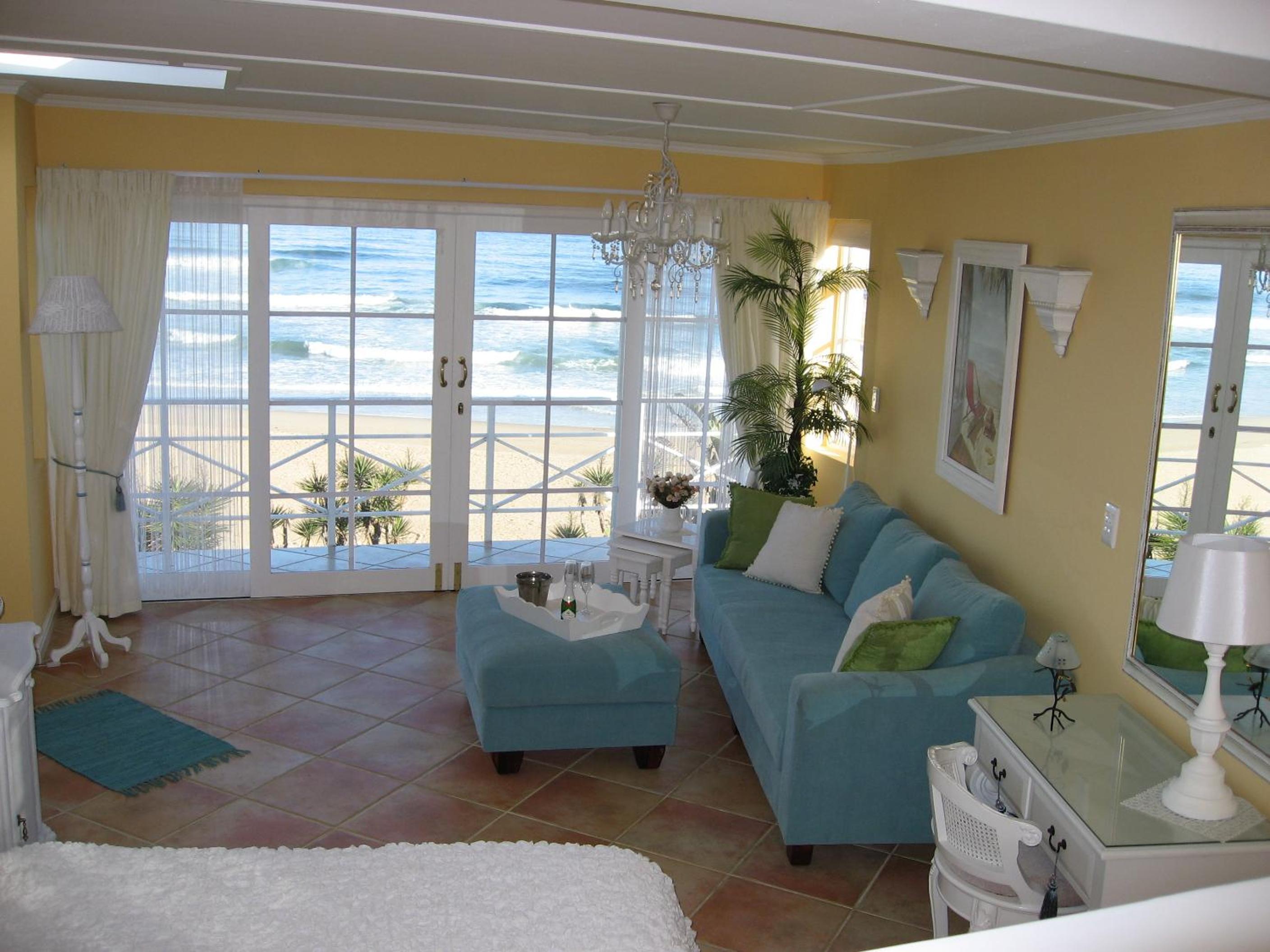 Haus am Strand - on the Beach
