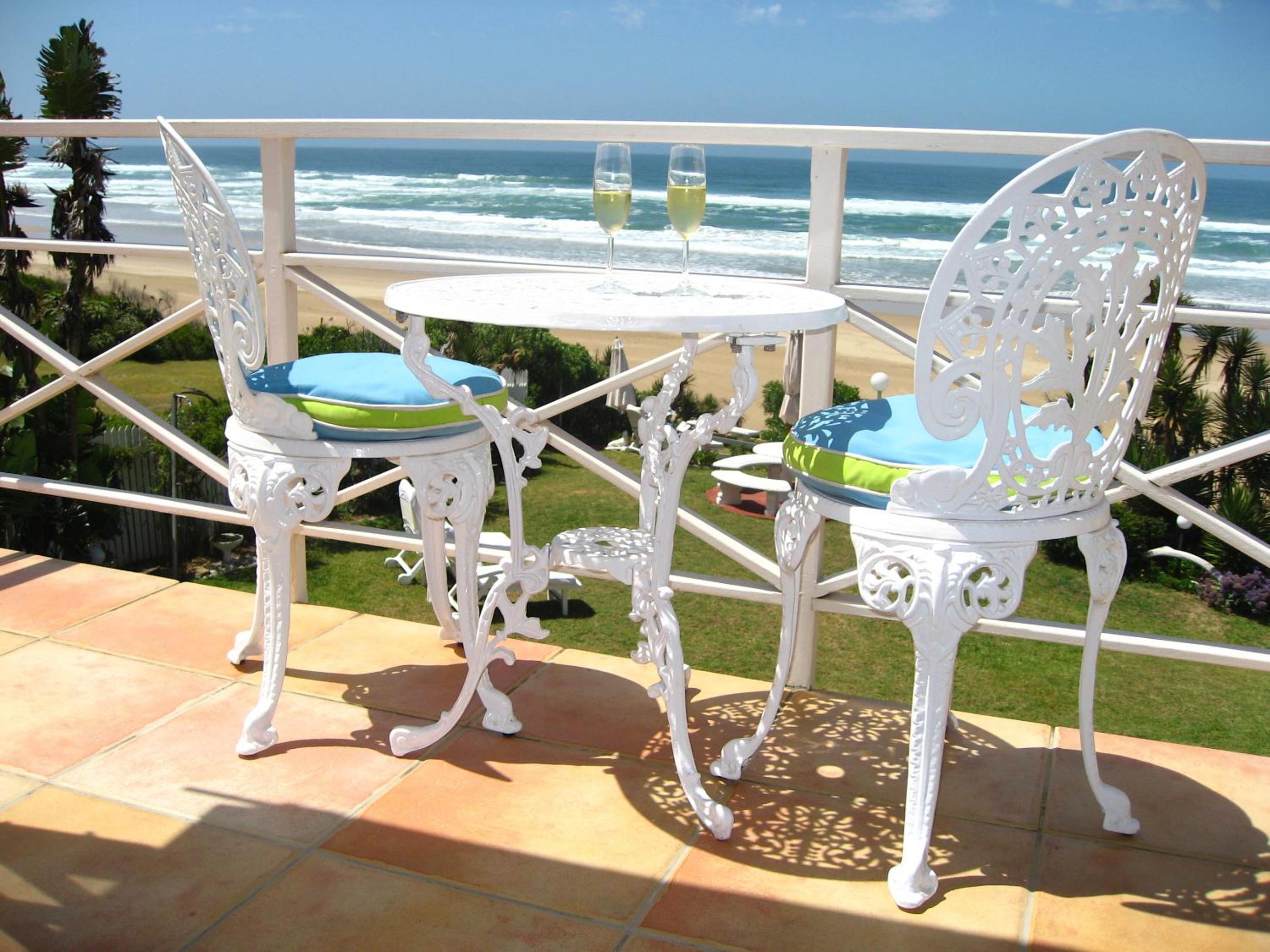 Haus am Strand - on the Beach