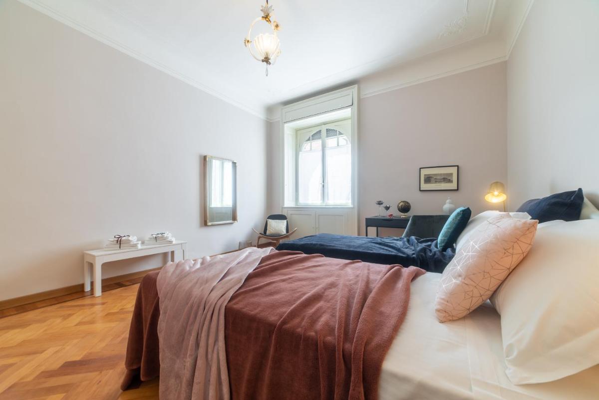 ALTIDO Sophisticated 3-bed flat with desk
