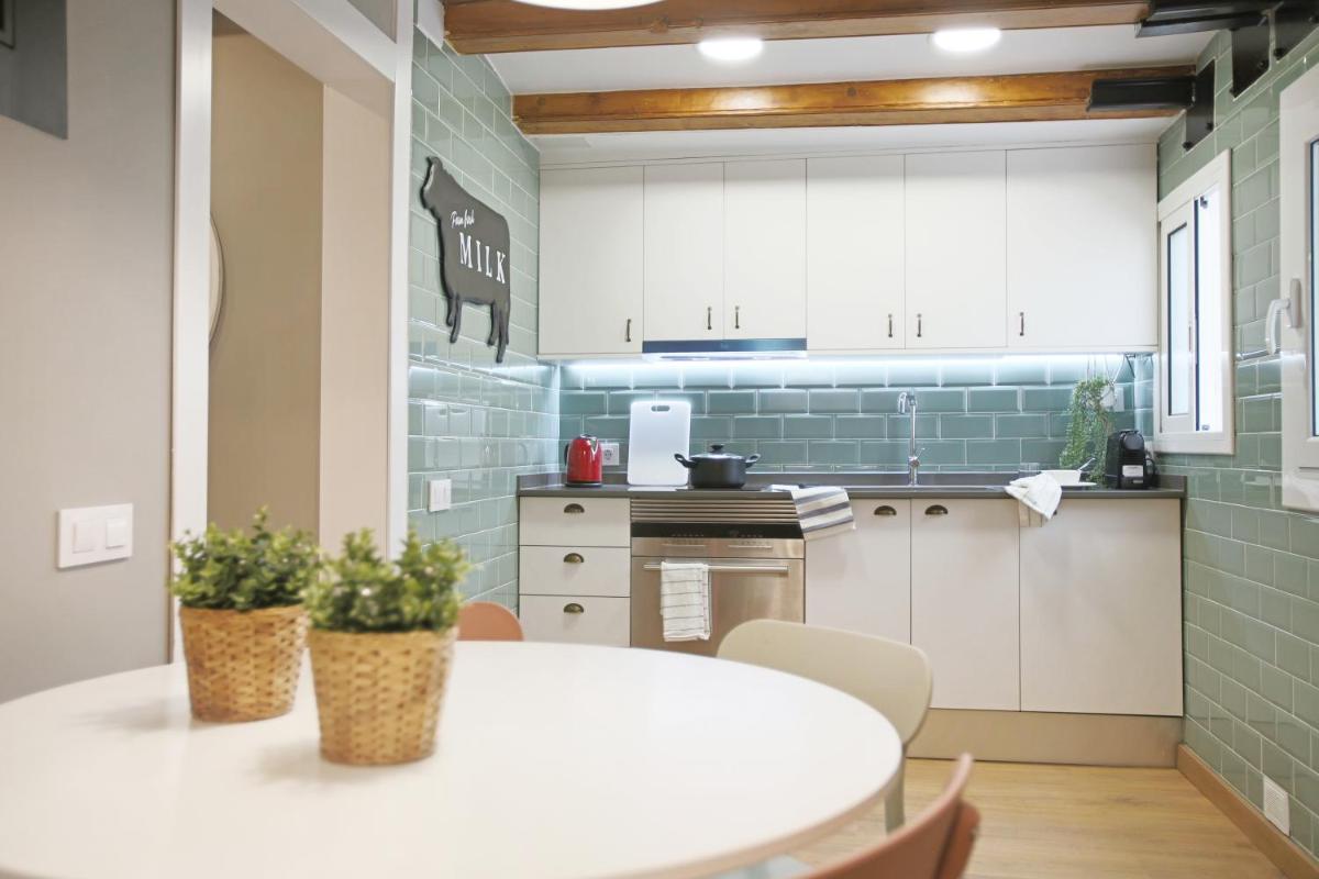Suite Place Barcelona Diputació