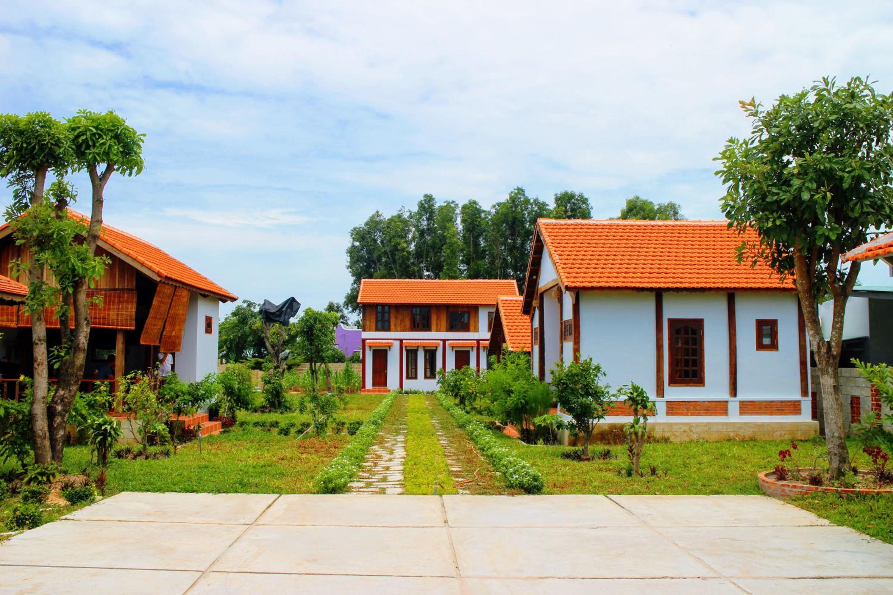 CocoPalm Villa near Beach - Coco Room - main view