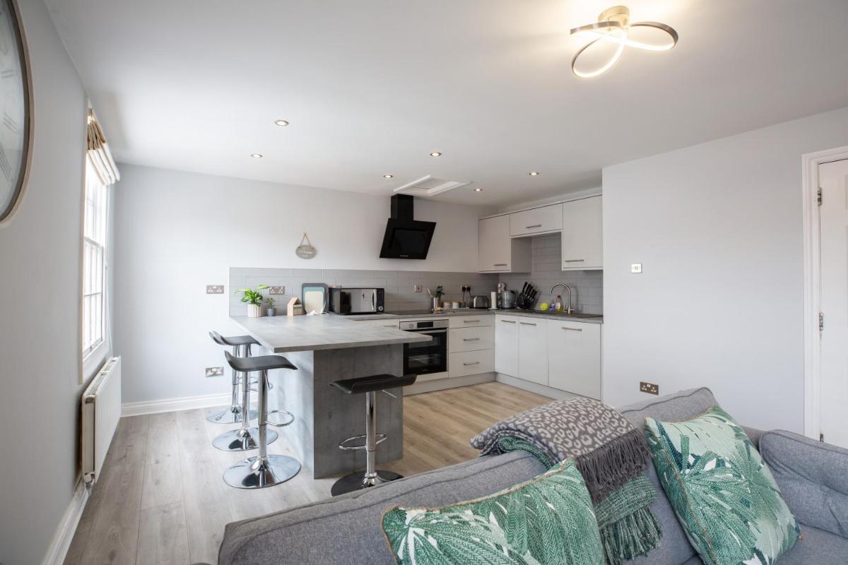Kingfisher Mews view 5