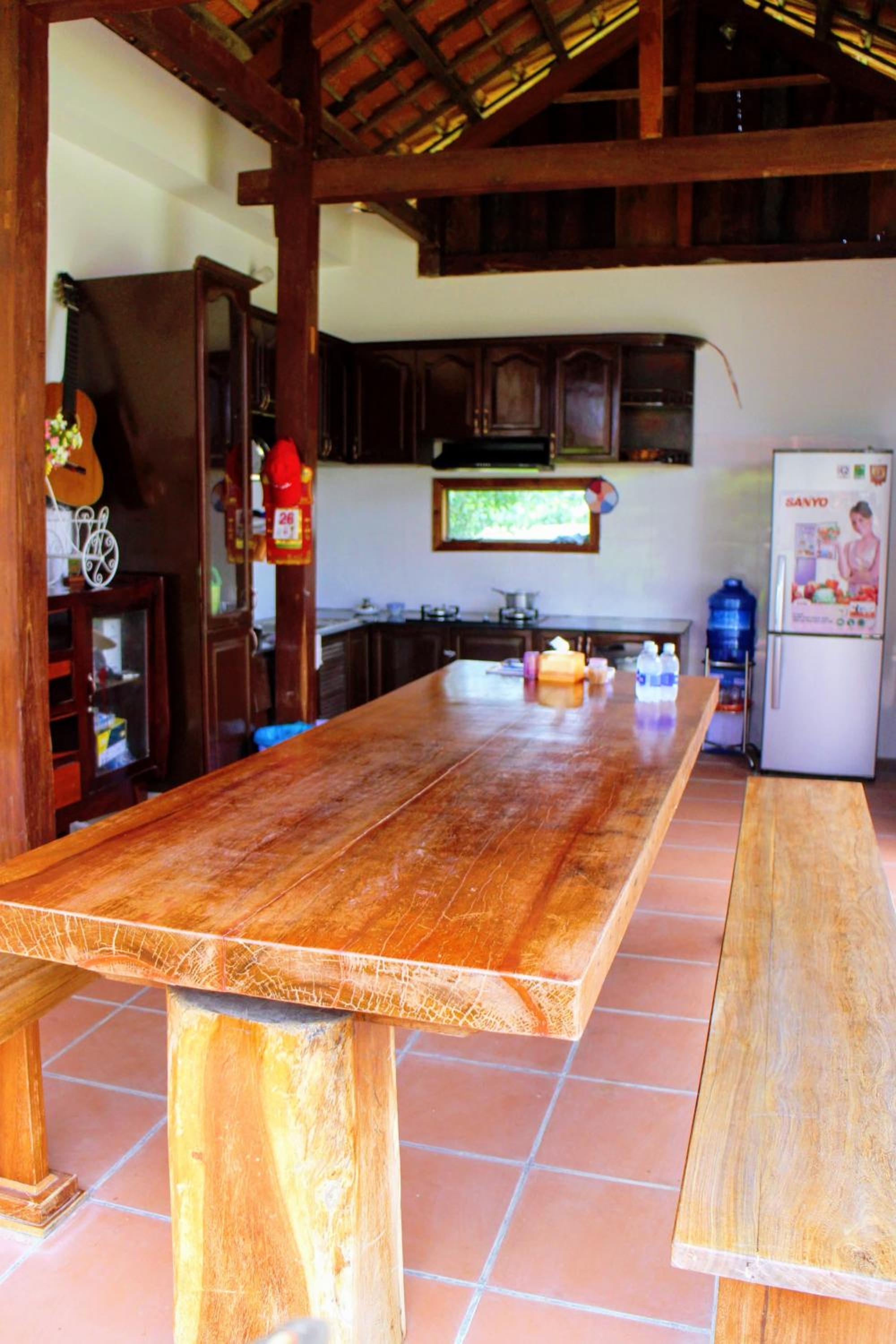 CocoPalm Villa near Beach - Mango room view 4