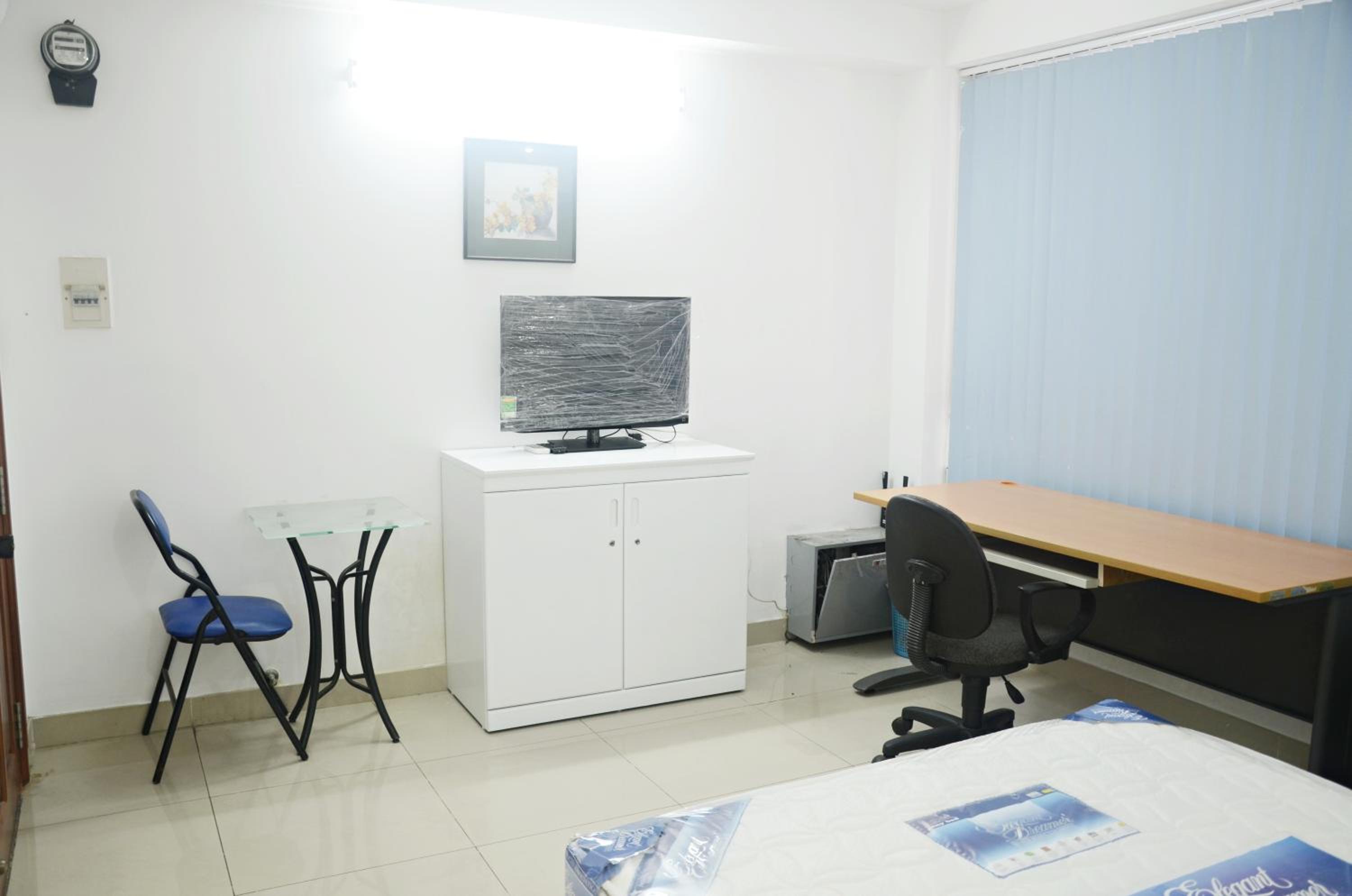 Smiley Apartment 3