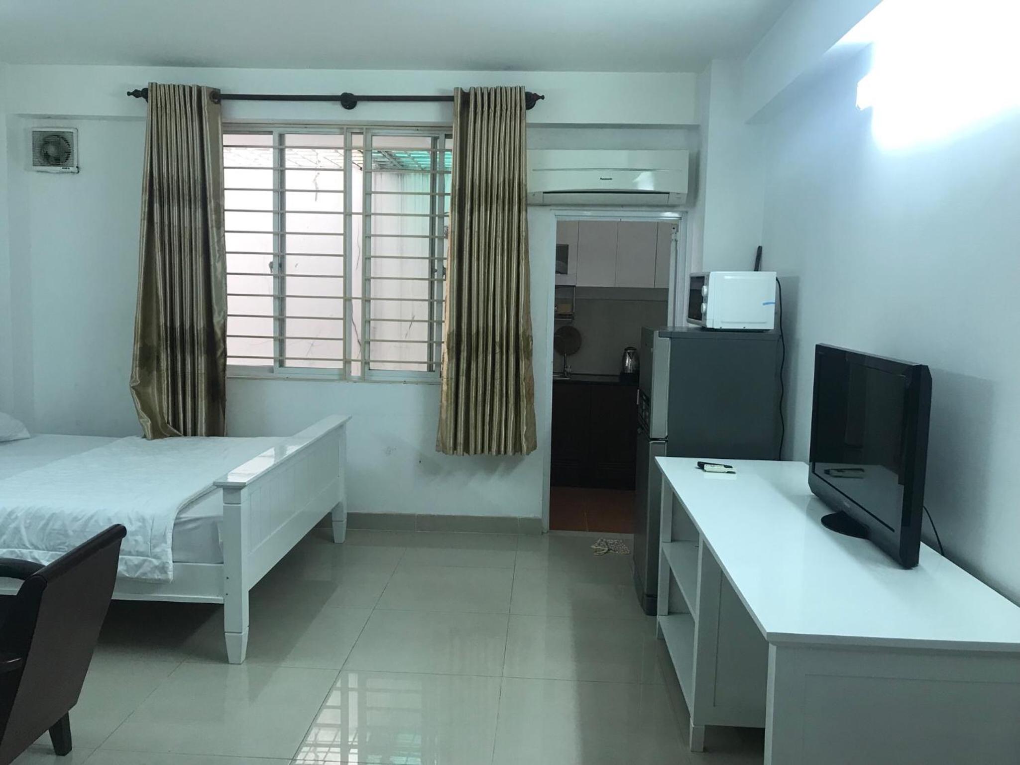 Smiley Apartment 3