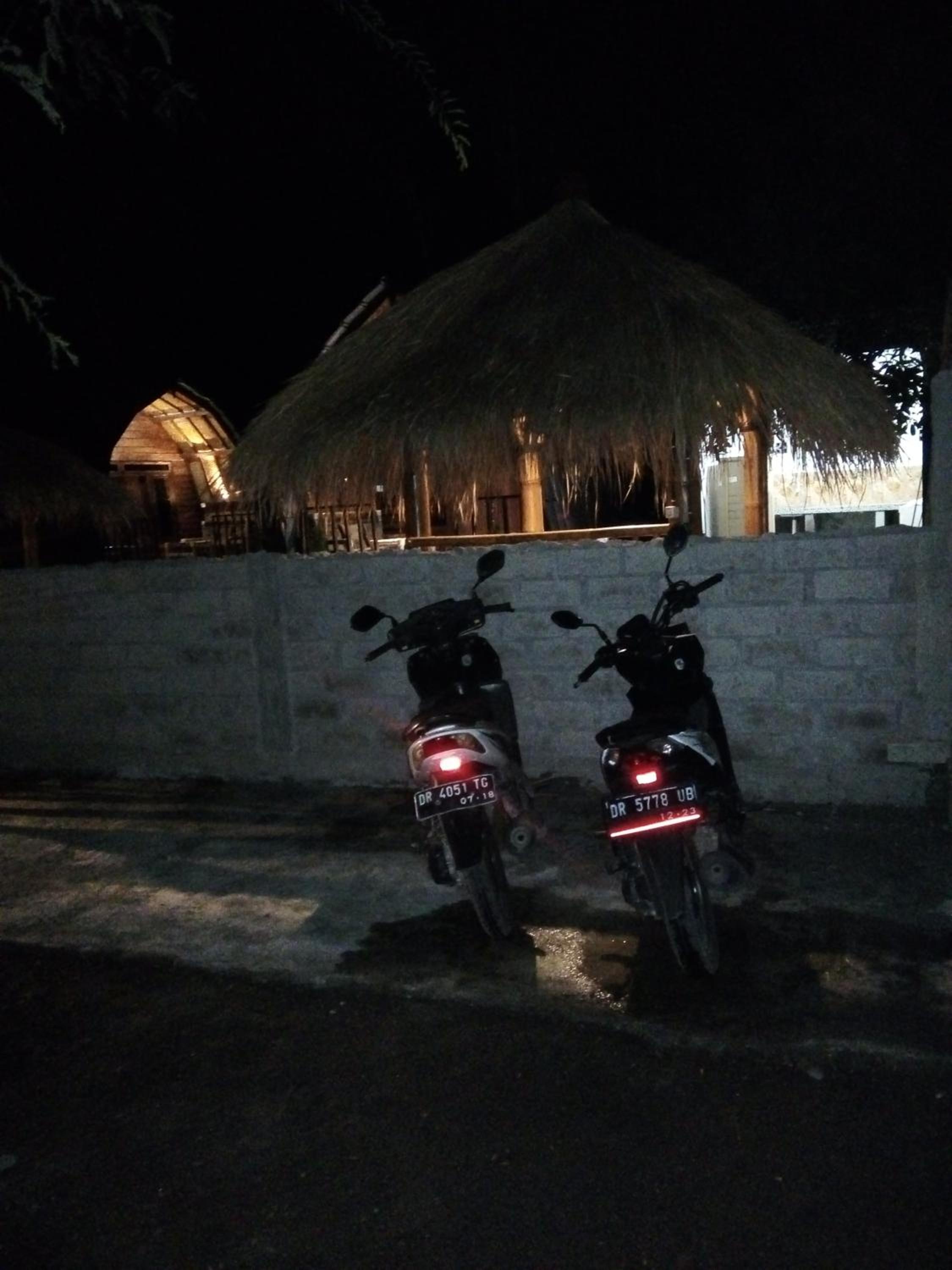 Photo 18