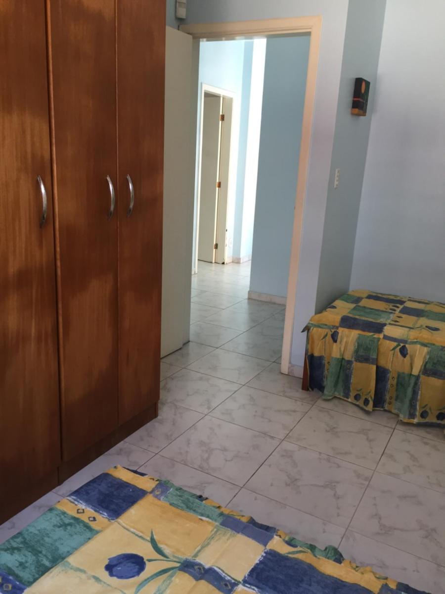 CASA NO CENTRO DE BERTIOGA
