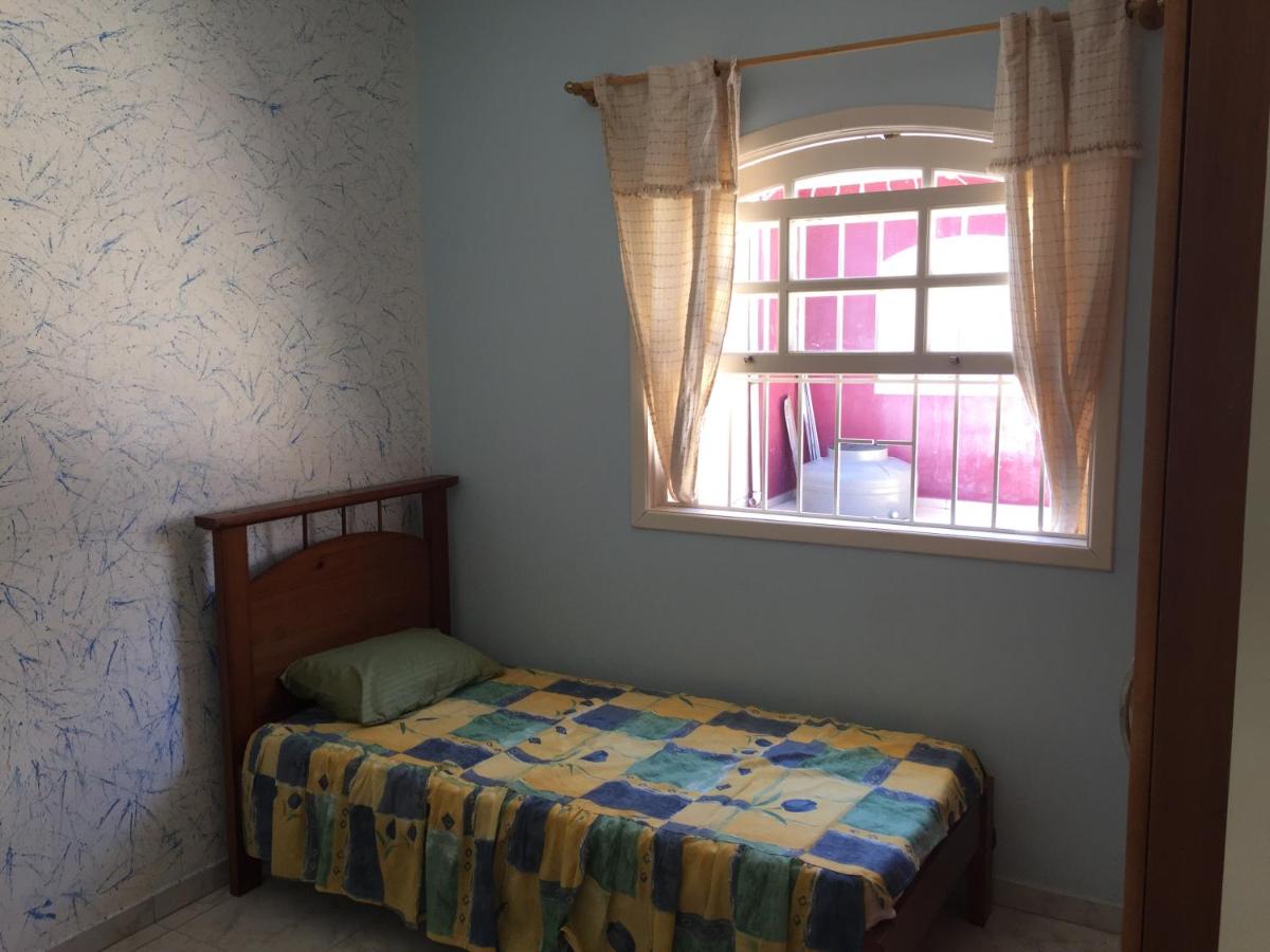 CASA NO CENTRO DE BERTIOGA
