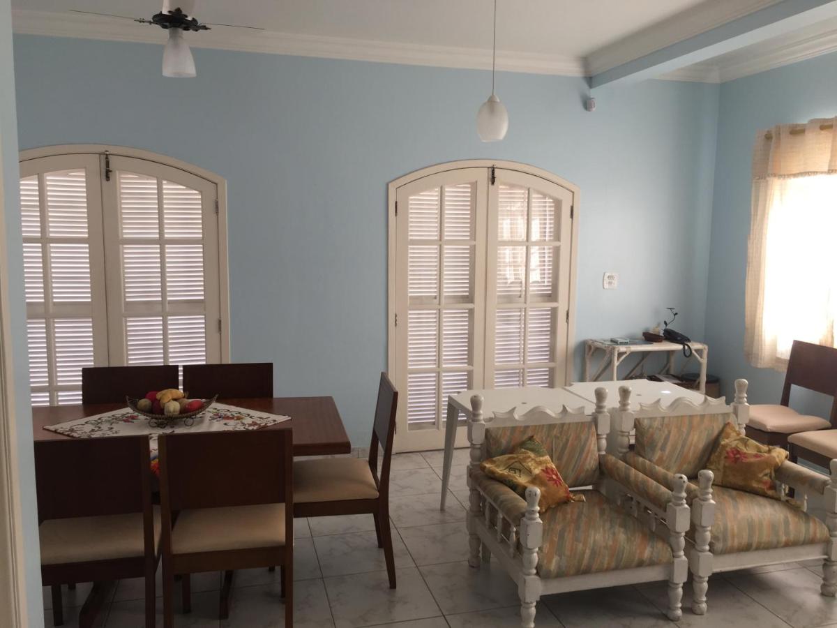CASA NO CENTRO DE BERTIOGA