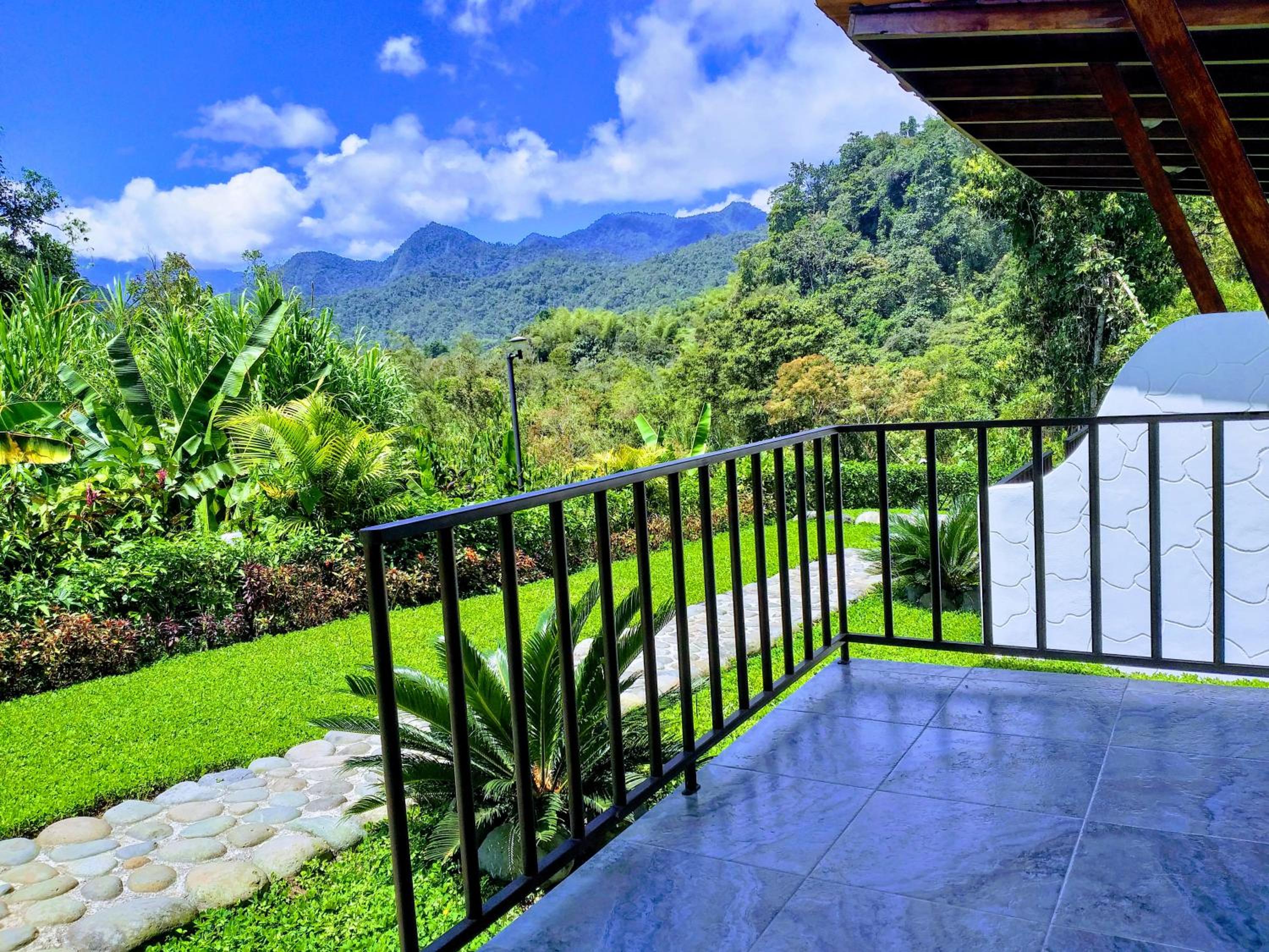 Coffee Lodge Cristal Glamping & Spa