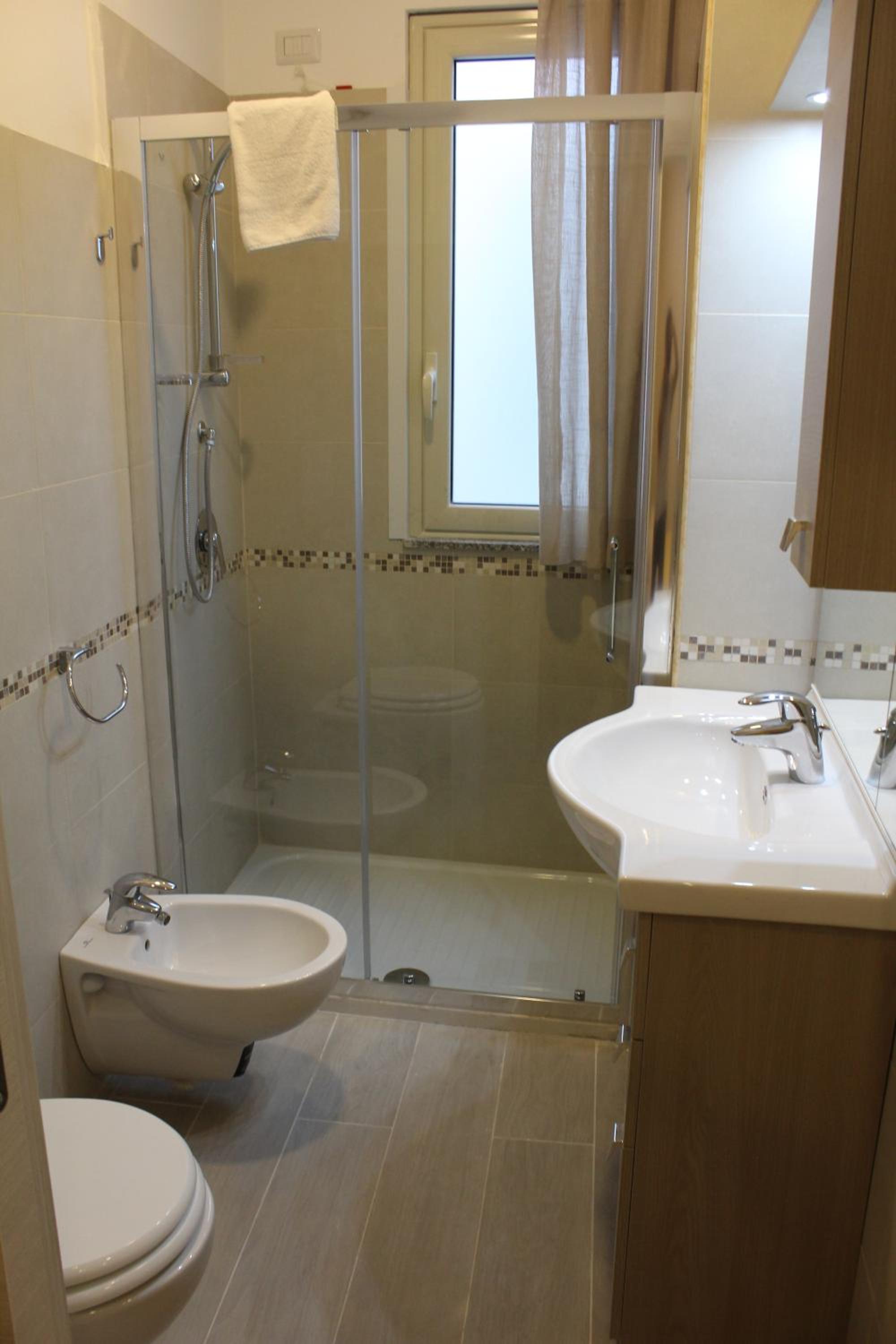Photo 84
