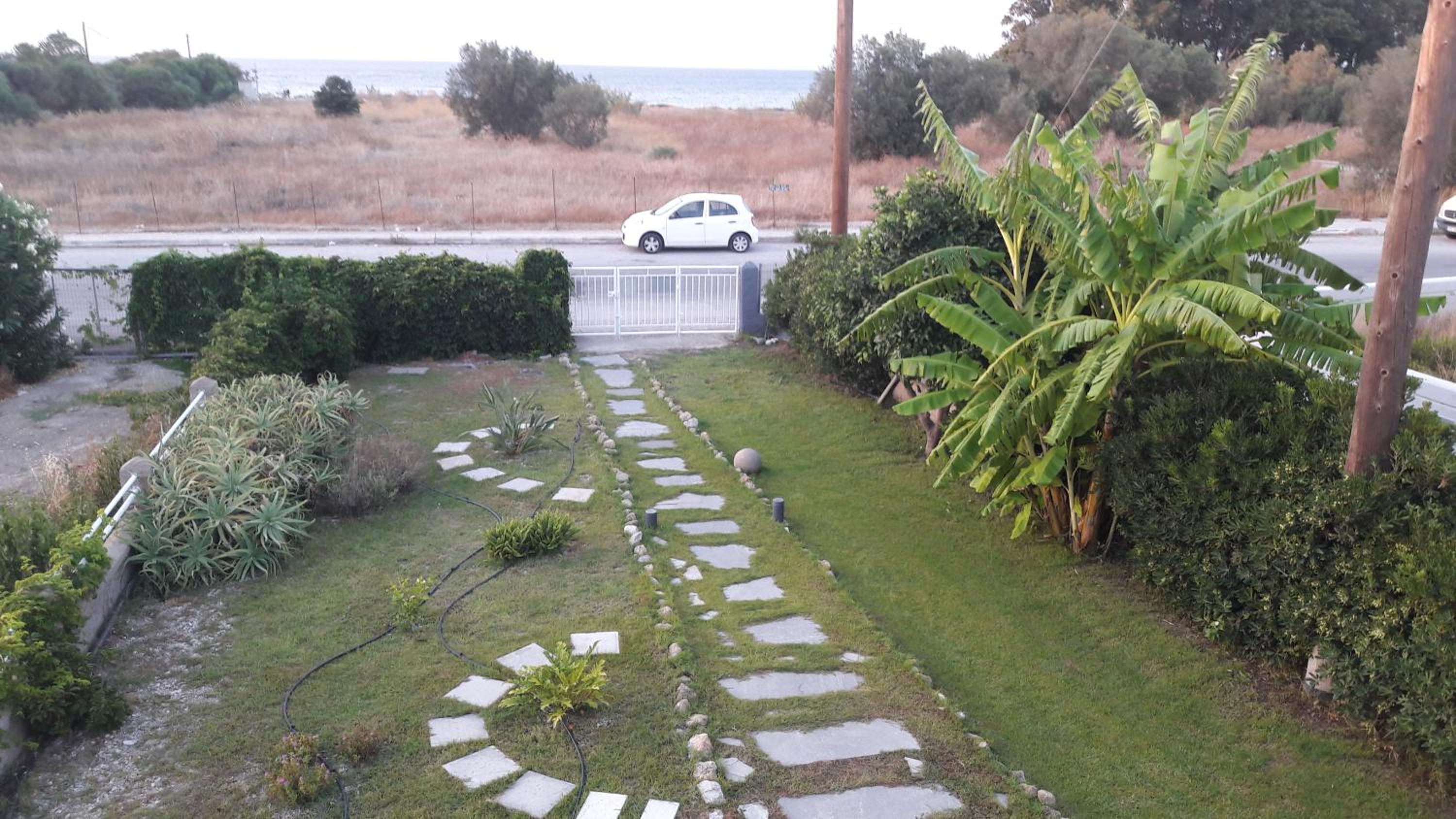 Villa Elpiniki photo 3