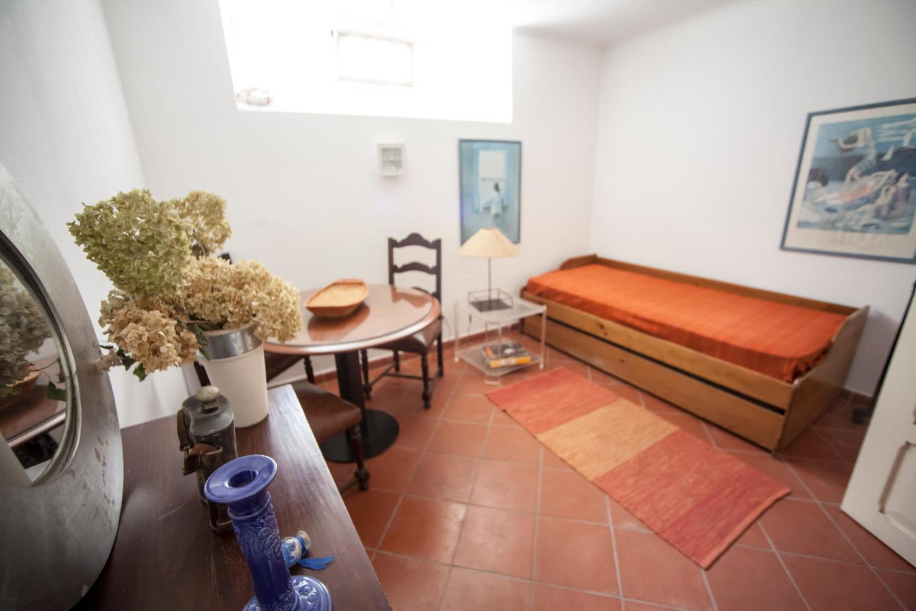 Casa dos Limoeiros en Évora — hotel room