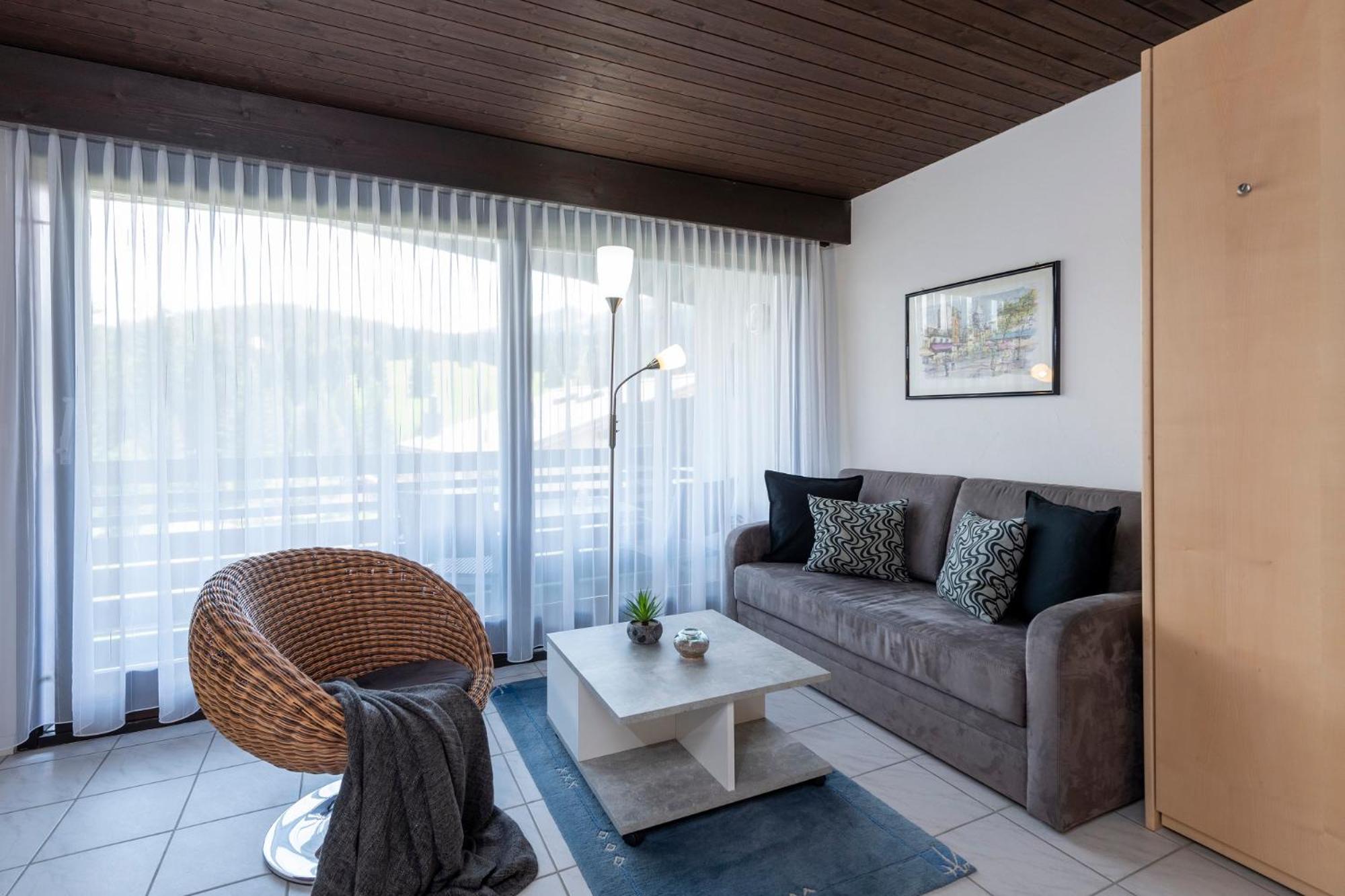 Zuhause in den Alpen Ihre Ferienwohnung mit Hallenbad und Sauna