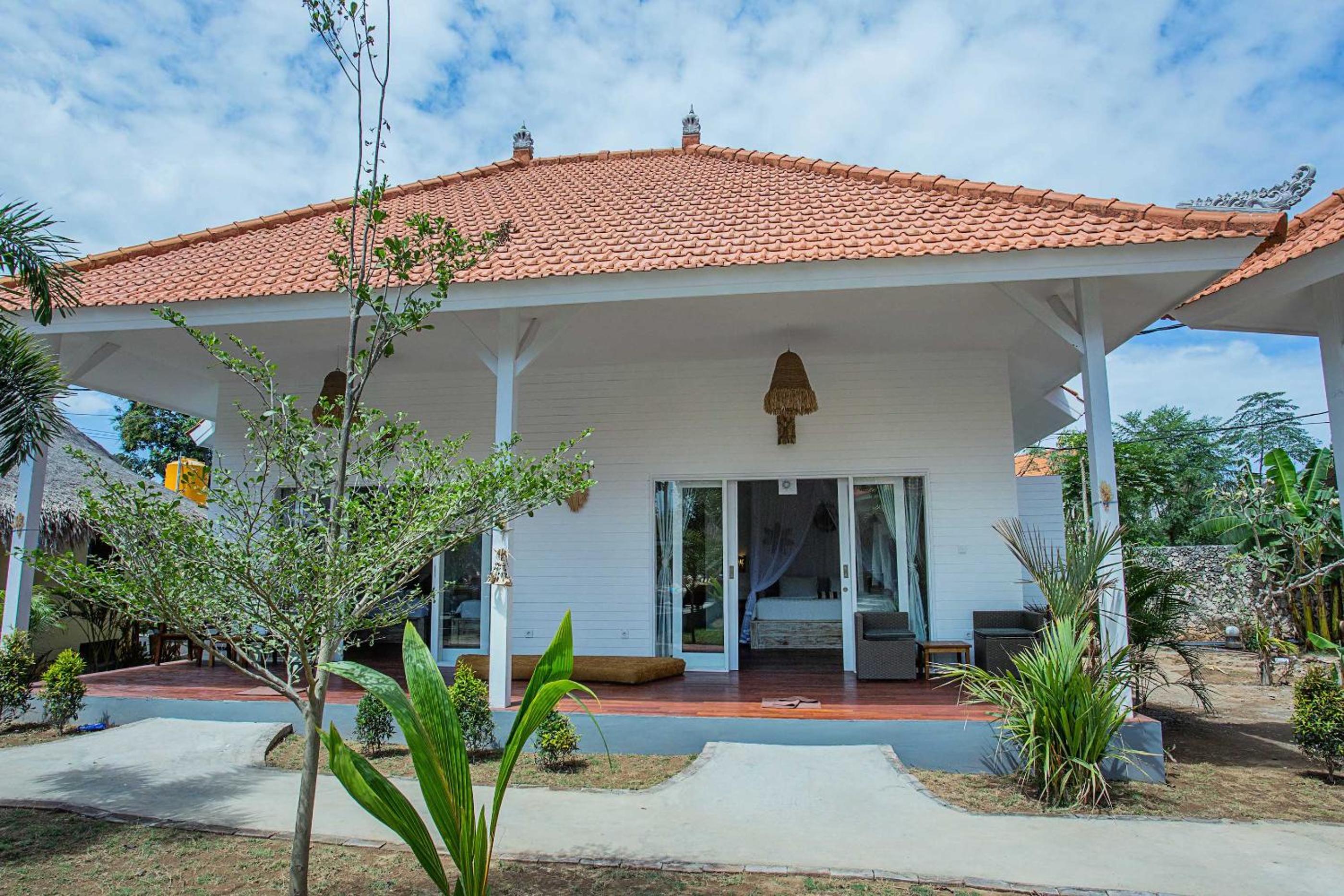 Sanghyang Bay Villas