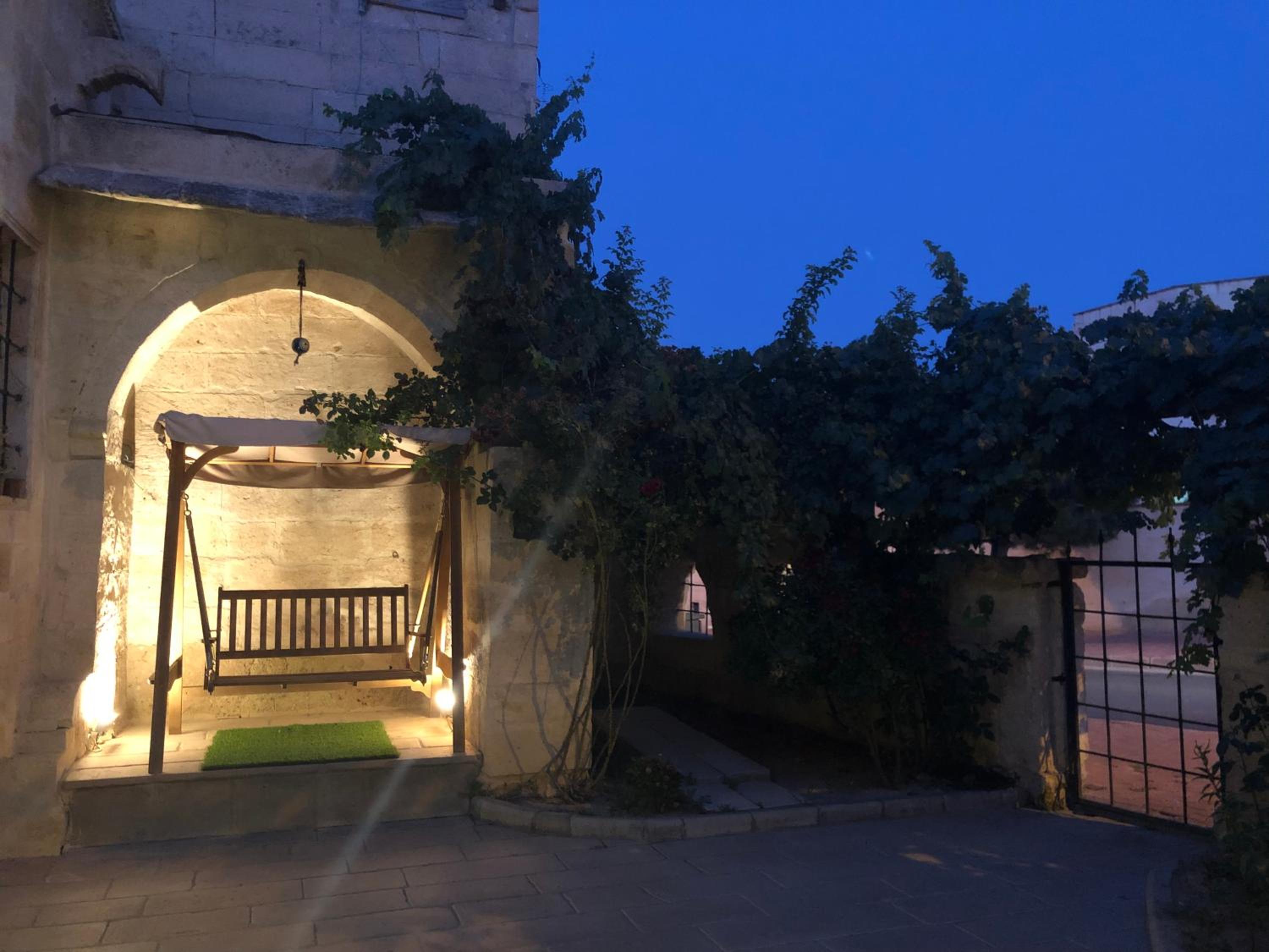 Kayhan Cave Villa