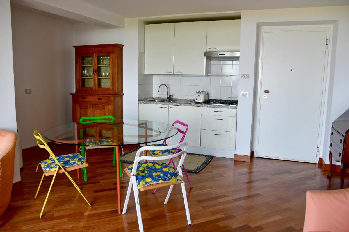 A.A.U.T Appartamento Villa Preli (codiceCITRA 010015-LT-0013) photo 5